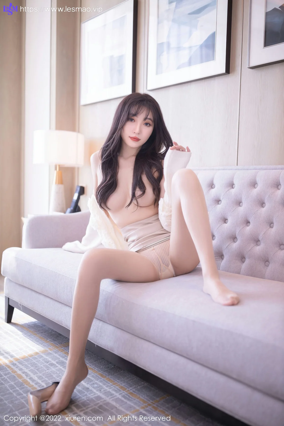 XiuRen 秀人 No.5771 陆萱萱 浅色短裙性感私房111 - 25