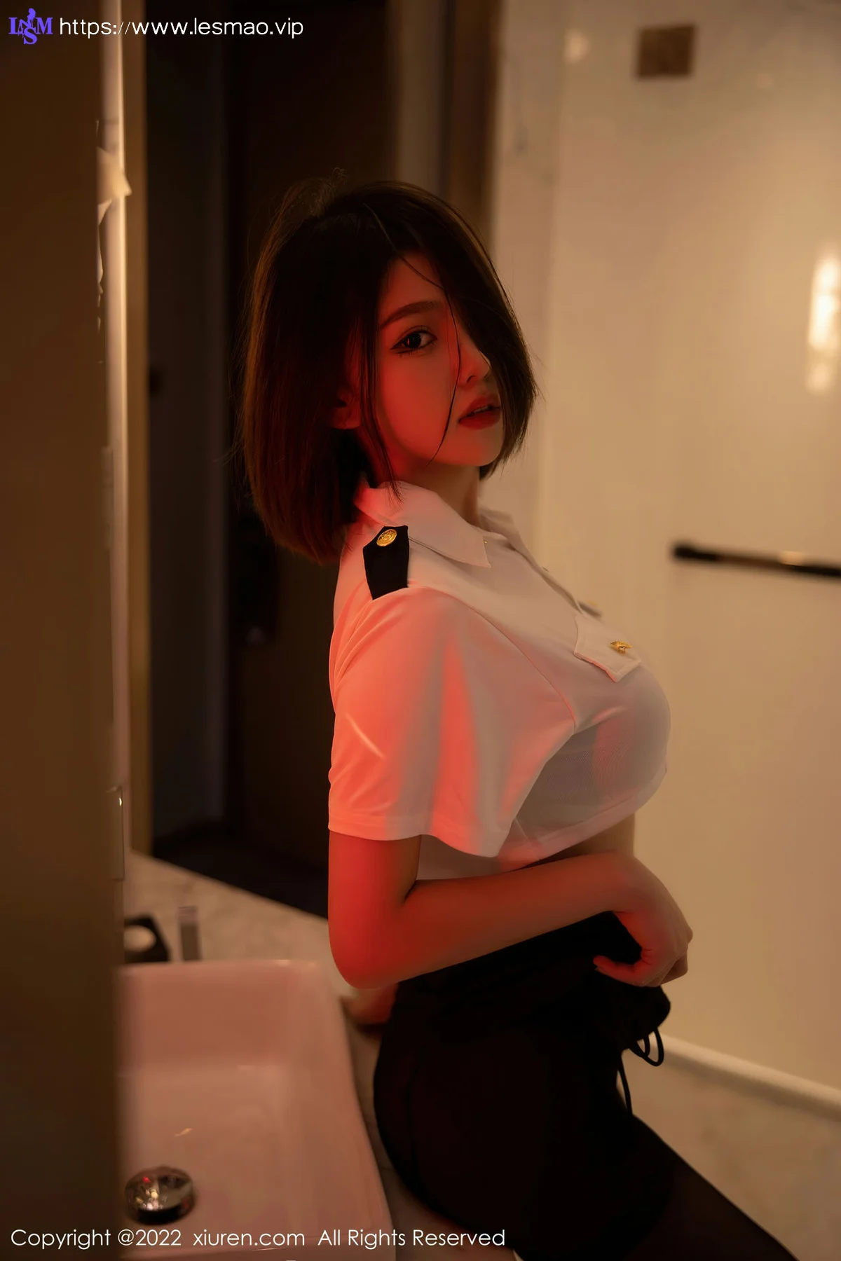 XiuRen 秀人 No.5815 美羊羊 新人制服诱惑系列33 - 28