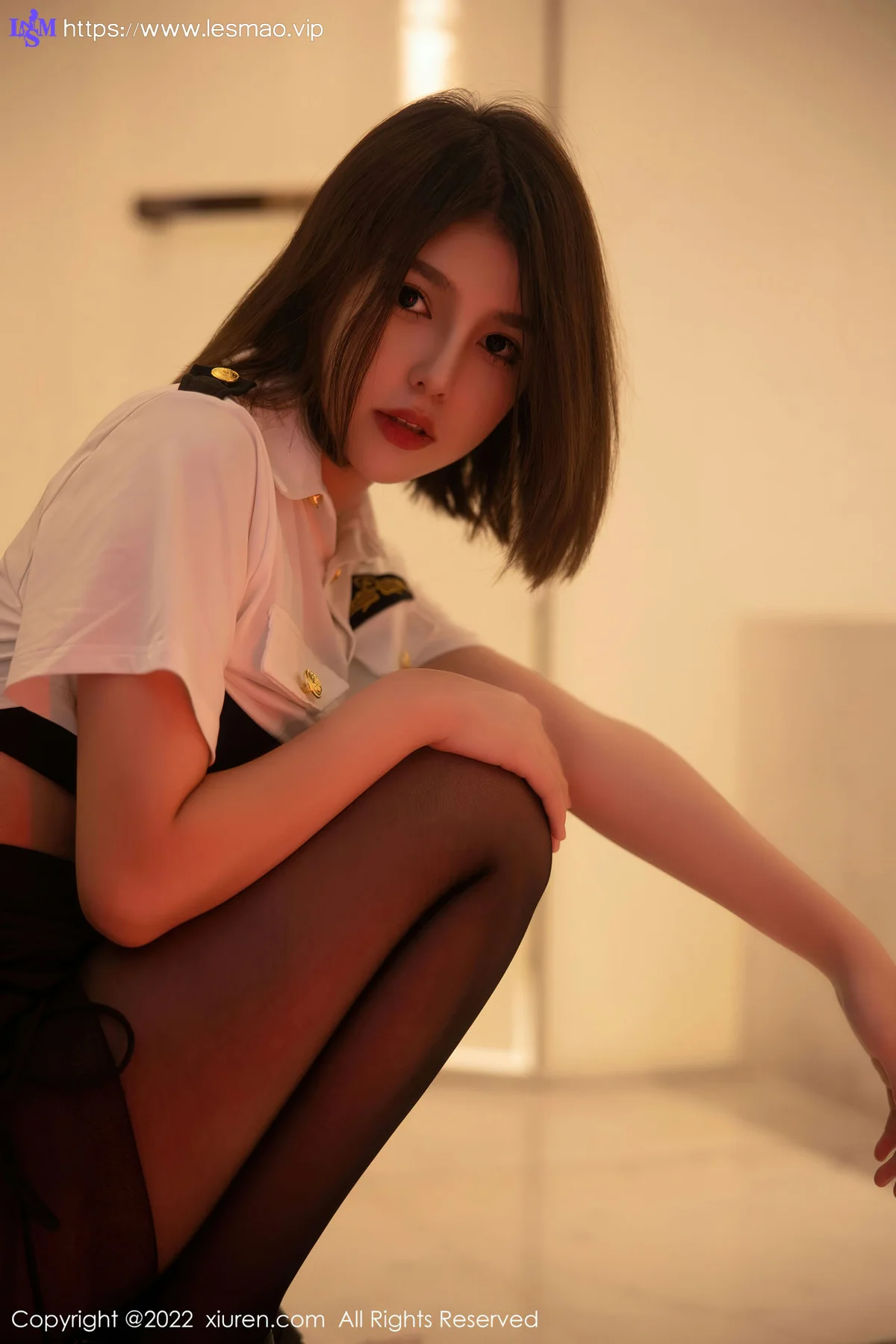 XiuRen 秀人 No.5815 美羊羊 新人制服诱惑系列33 - 36