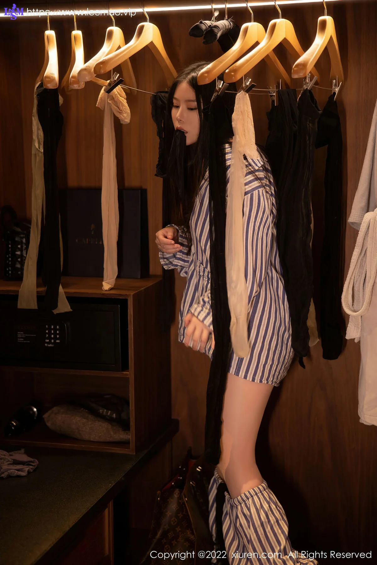 XiuRen 秀人 No.5820 白茹雪 蕾丝围裙熟女气息性感写真11 - 25