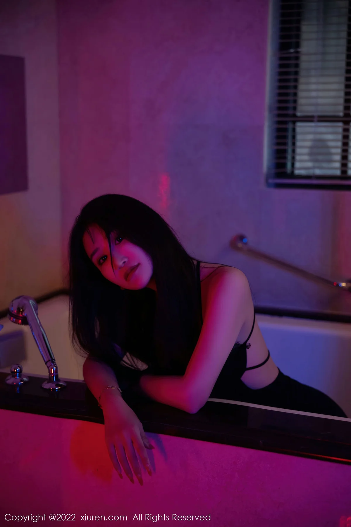 XiuRen 秀人 No.5833 司柠 新人首套写真黑色吊带短裙3 - 40