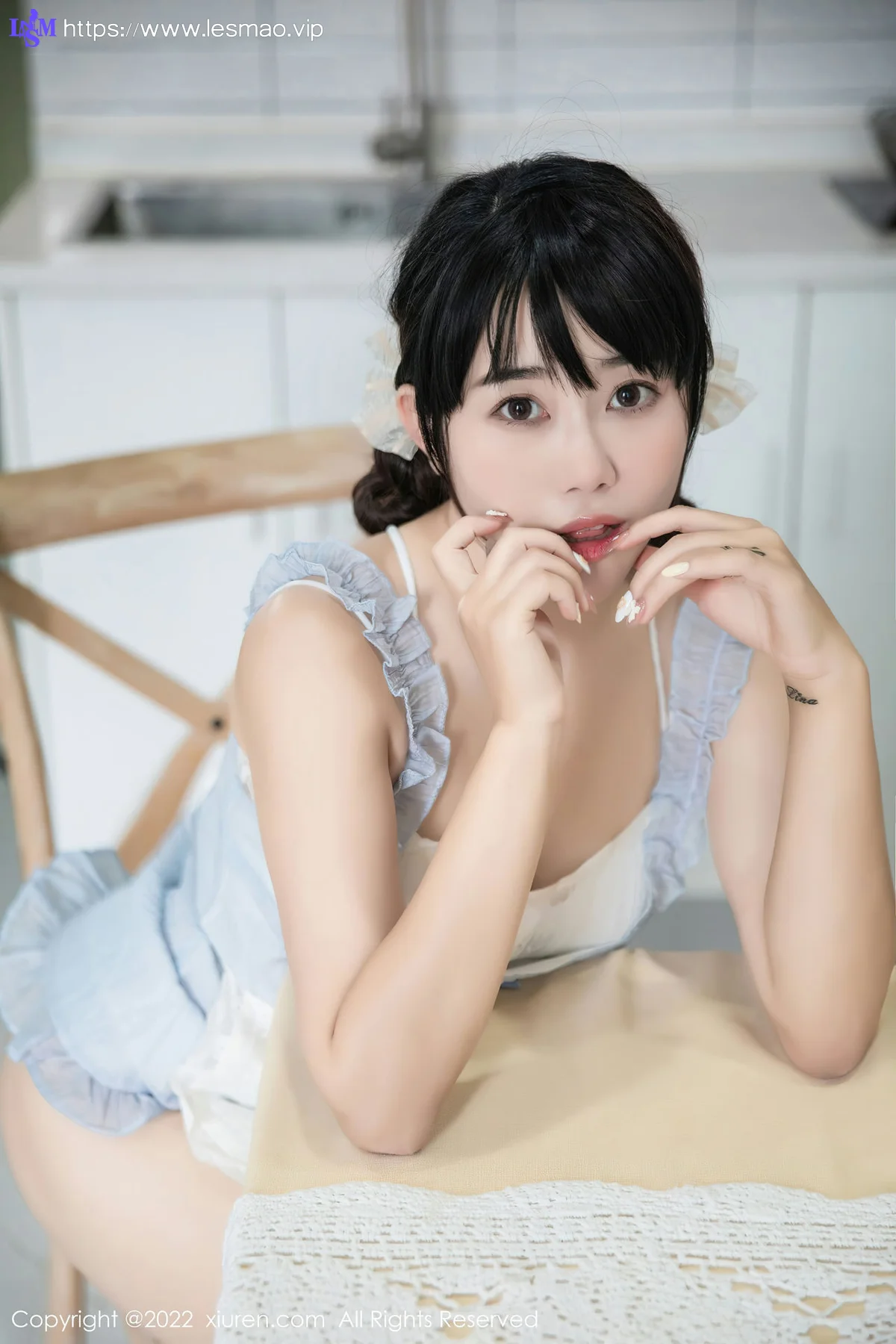 XiuRen 秀人 No.5834 严利娅Yuliya 浅蓝色女仆性感写真 - 20