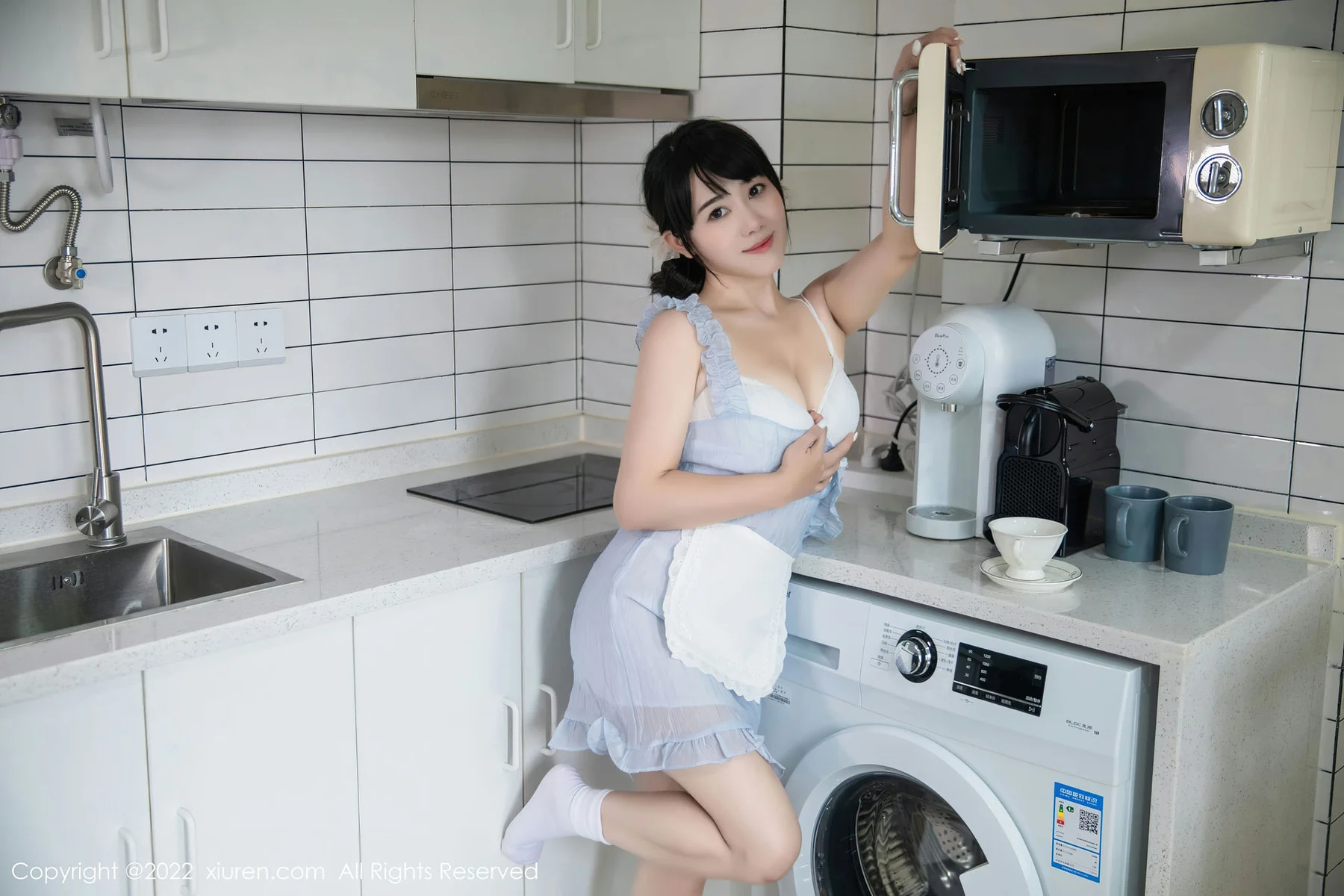 XiuRen 秀人 No.5834 严利娅Yuliya 浅蓝色女仆性感写真 - 49