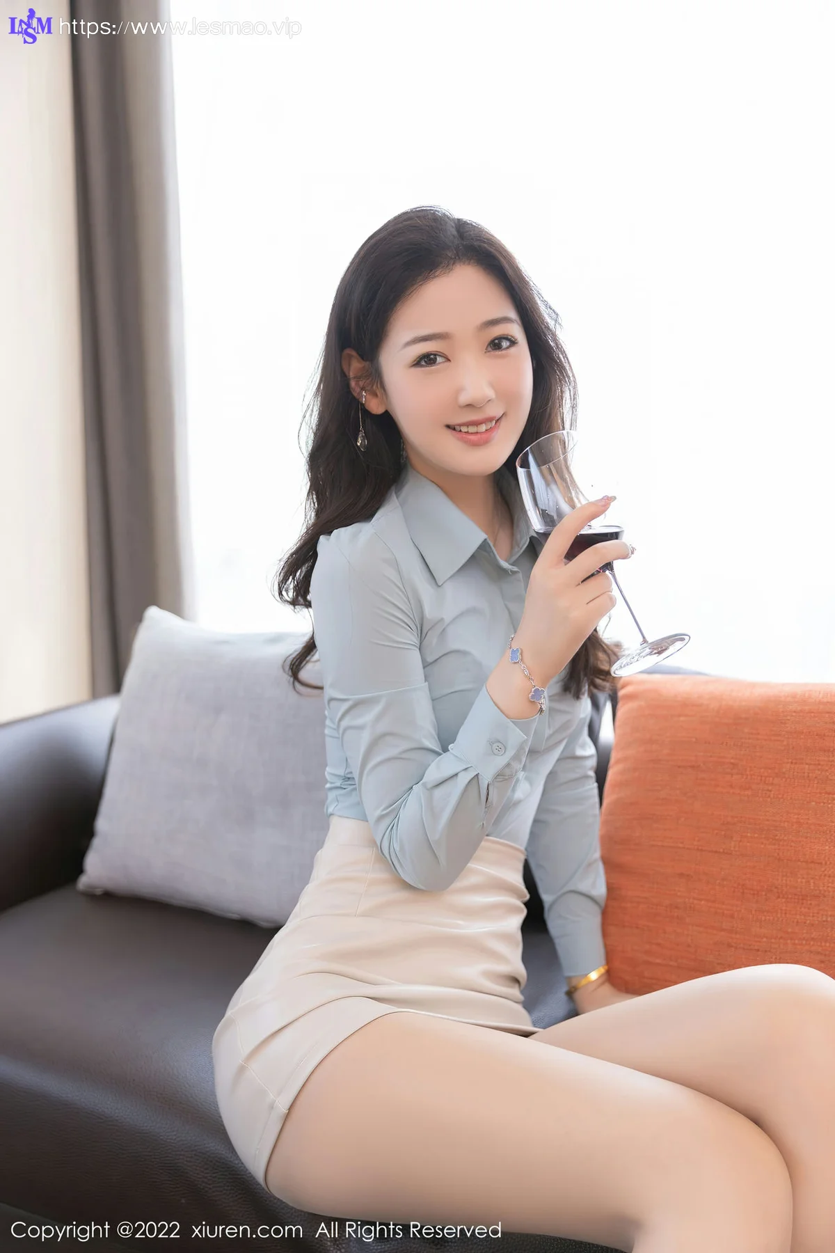 XiuRen 秀人 No.5854 唐安琪 ol制服美腿 - 9