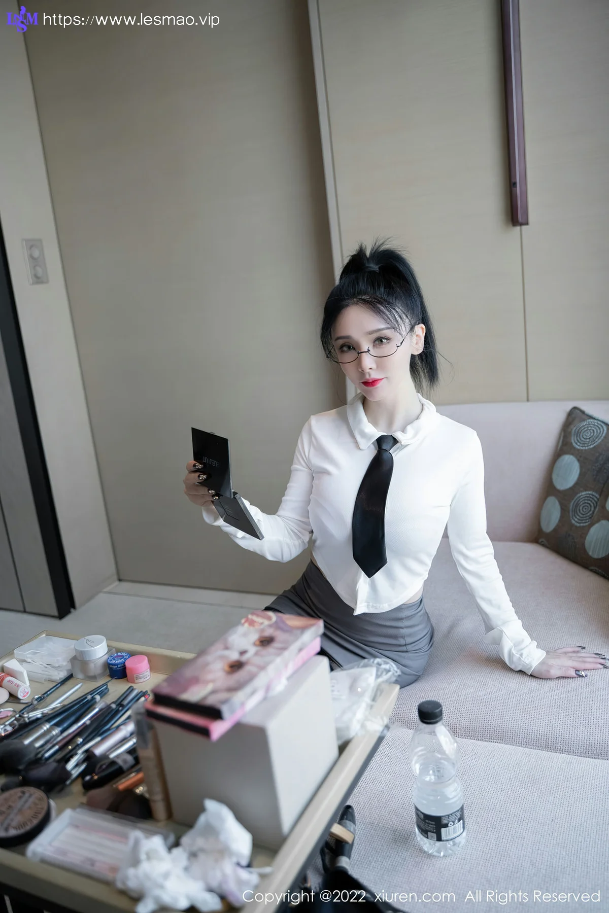XiuRen 秀人 No.5856 潘娇娇 巨乳肥臀媚态十足性感写真 - 9