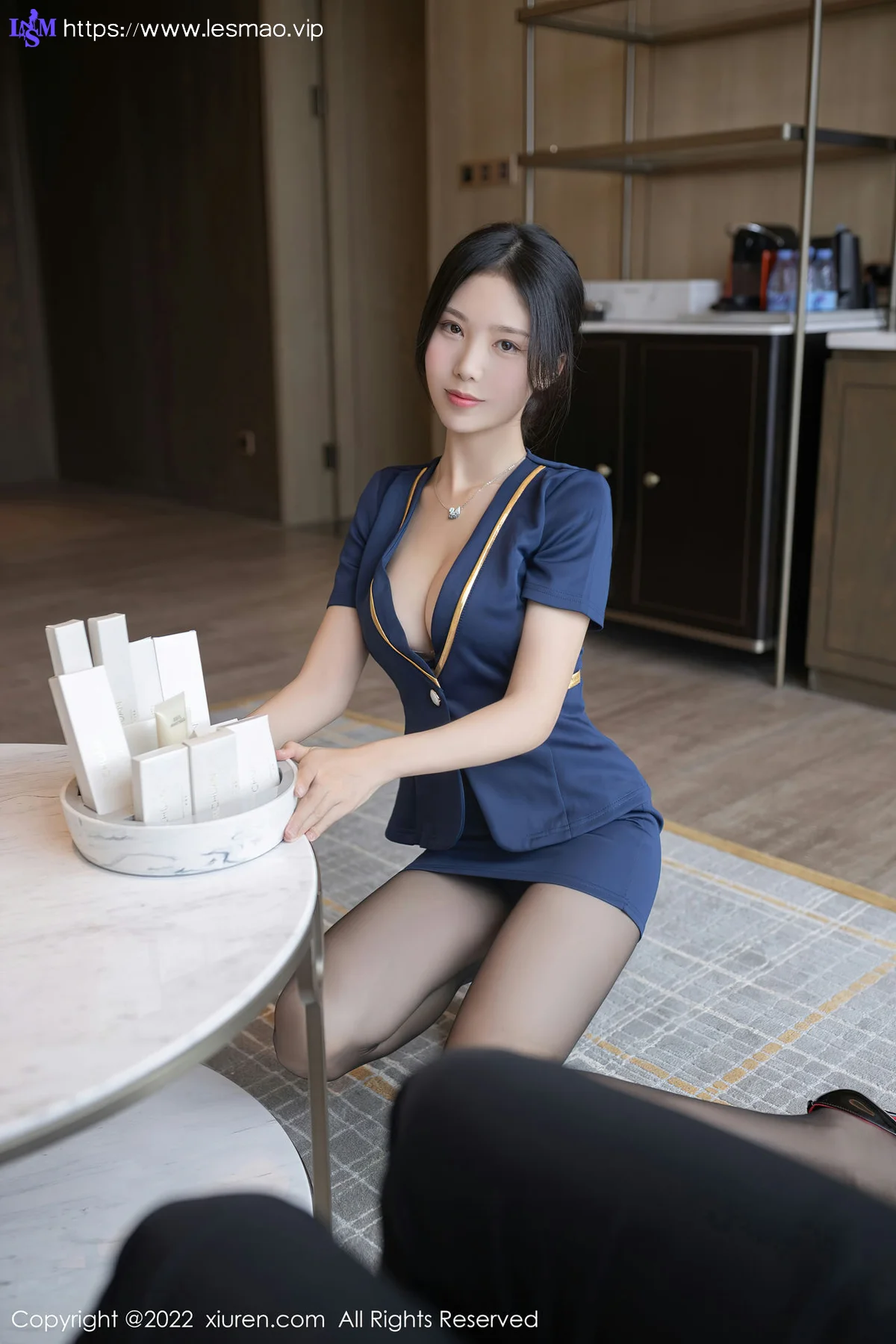 XiuRen 秀人 No.5866 利世 按摩技师角色装扮性感写真 - 11