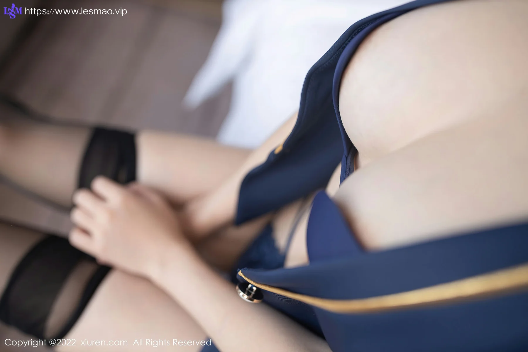 XiuRen 秀人 No.5866 利世 按摩技师角色装扮性感写真 - 47