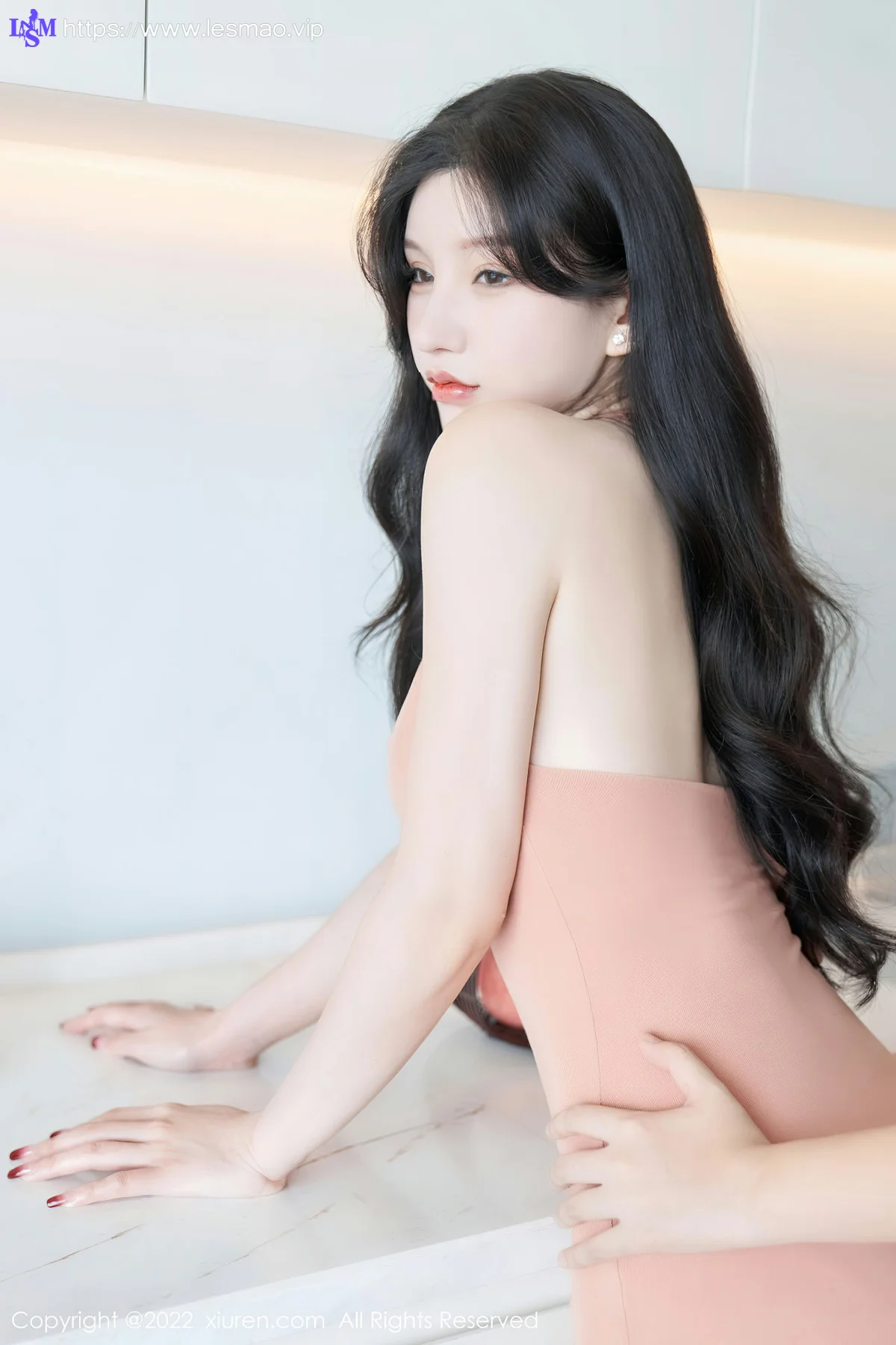 XiuRen 秀人 No.5881 周于希Sally 妻子的一天生活成都心愿旅拍 - 18