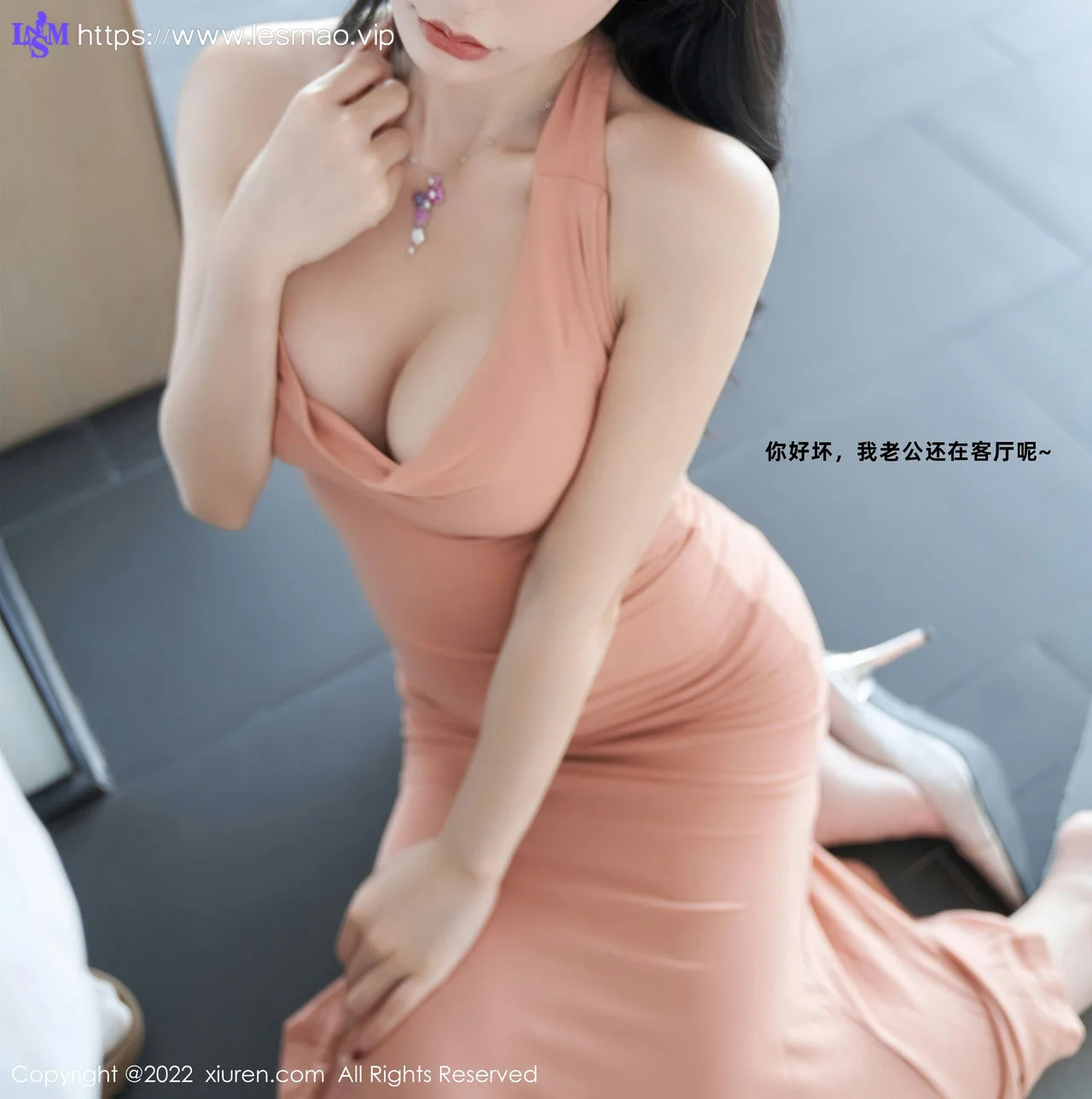 XiuRen 秀人 No.5881 周于希Sally 妻子的一天生活成都心愿旅拍 - 32