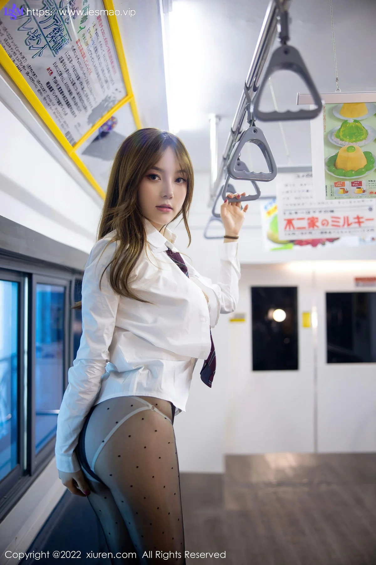 XiuRen 秀人 No.5899 豆瓣酱 地铁场景性感写真 - 49