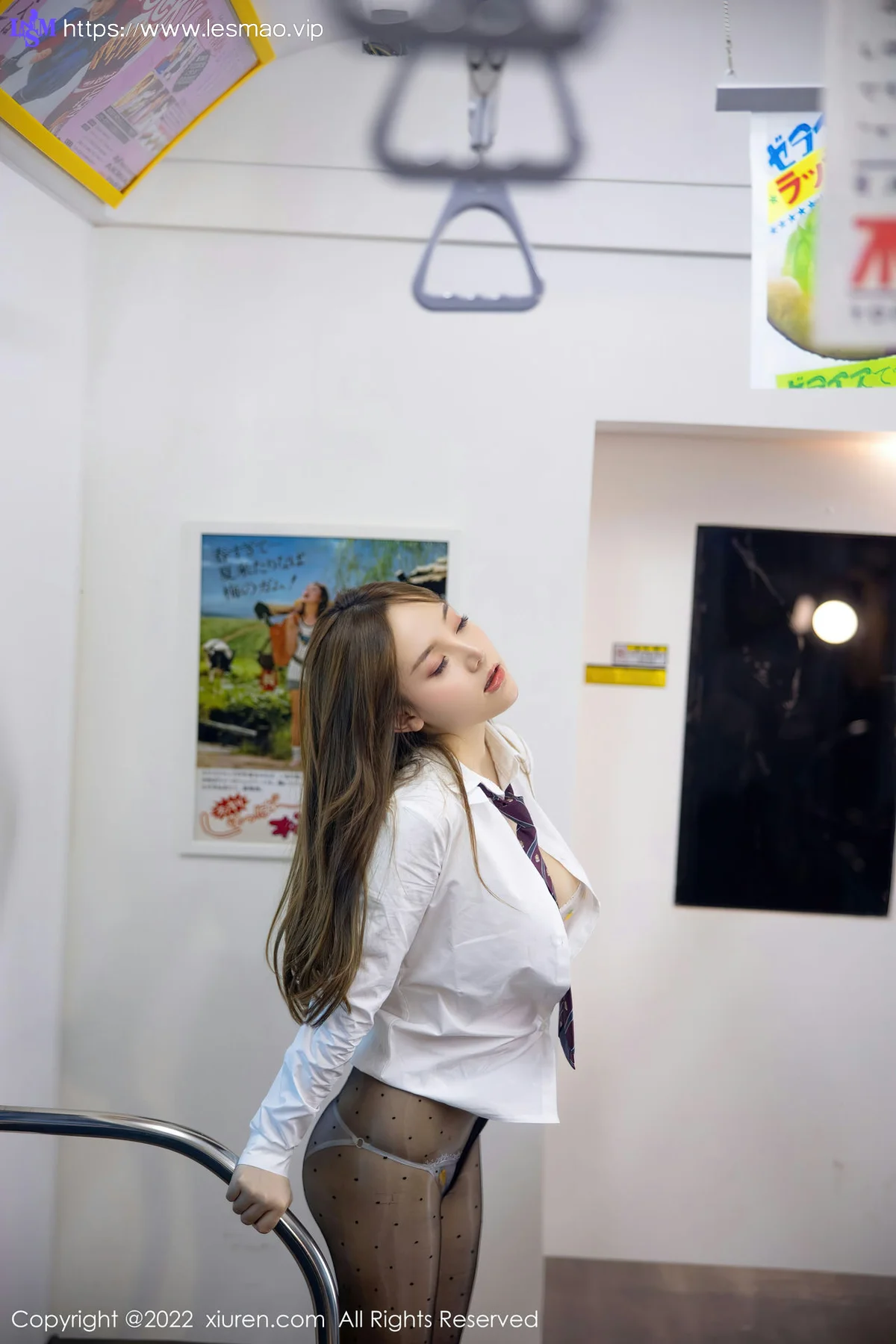 XiuRen 秀人 No.5899 豆瓣酱 地铁场景性感写真 - 58