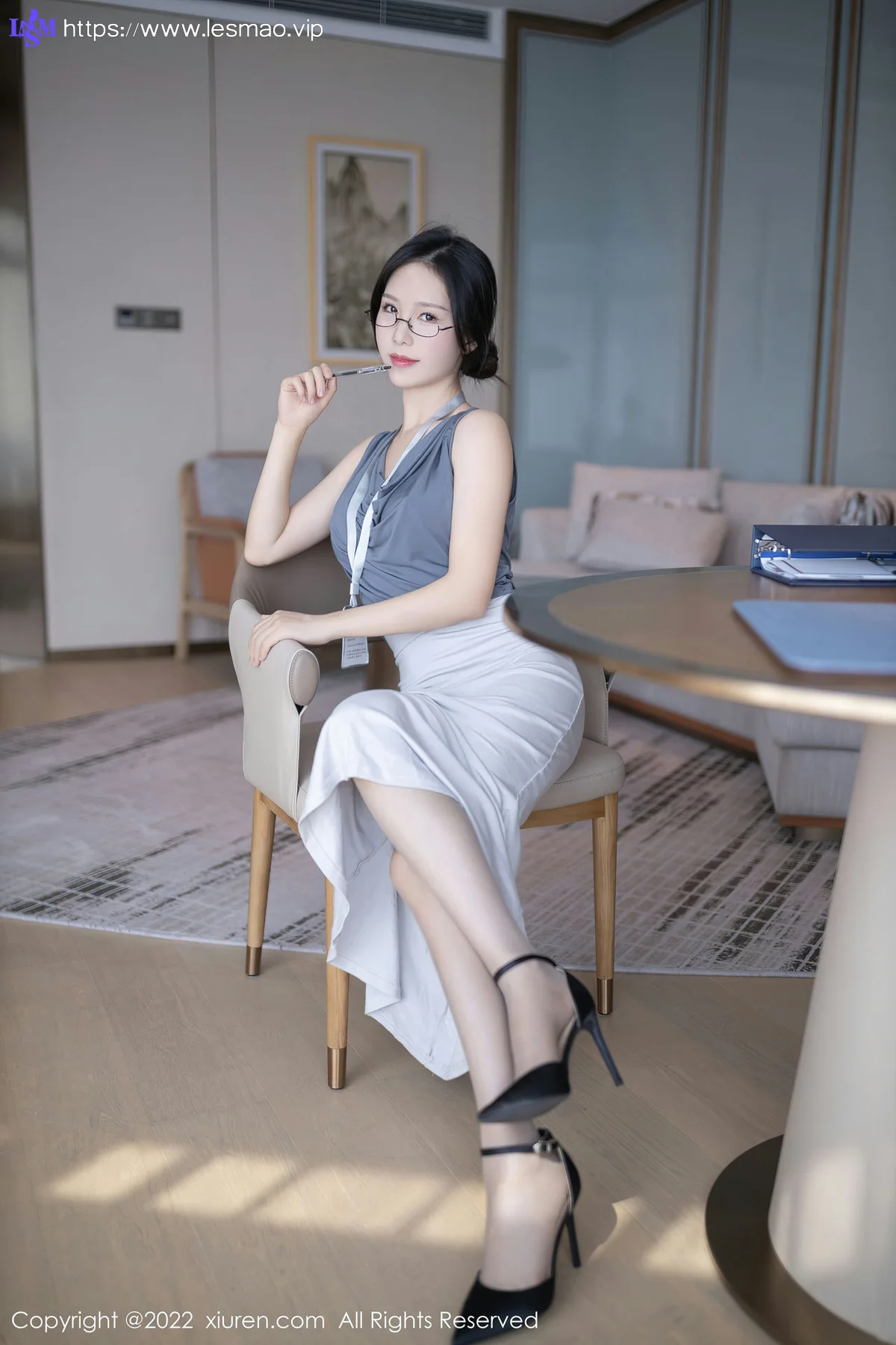 XiuRen 秀人 No.5900 利世 灰丝眼镜妹 - 12