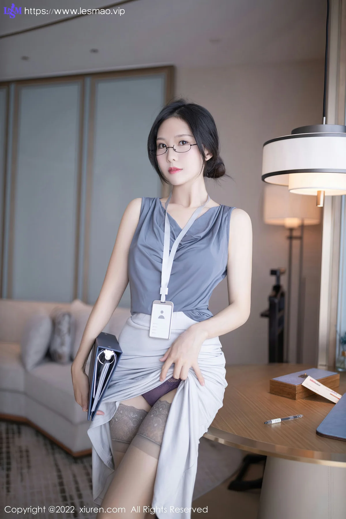 XiuRen 秀人 No.5900 利世 灰丝眼镜妹 - 19