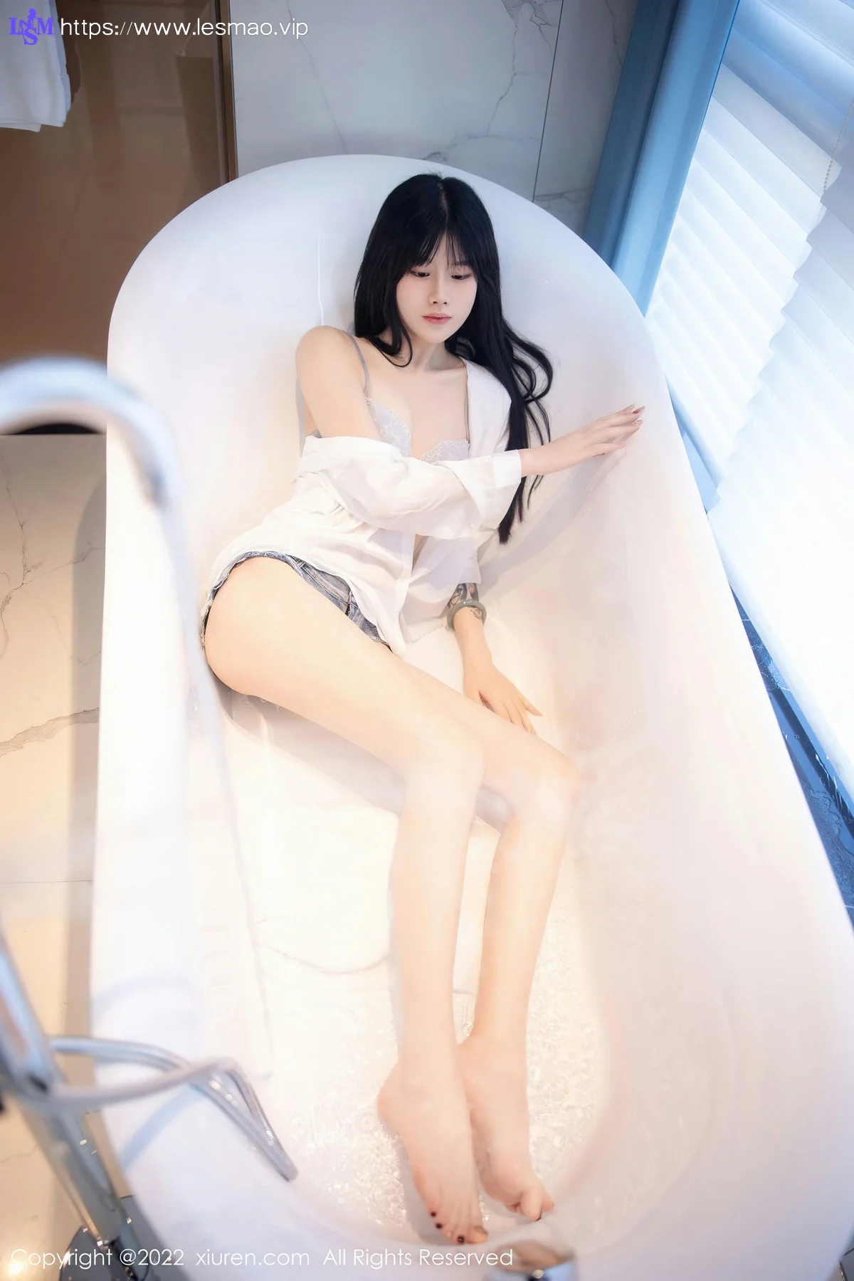 XiuRen 秀人 No.5909 77qiqi 浴缸美腿湿身 - 17