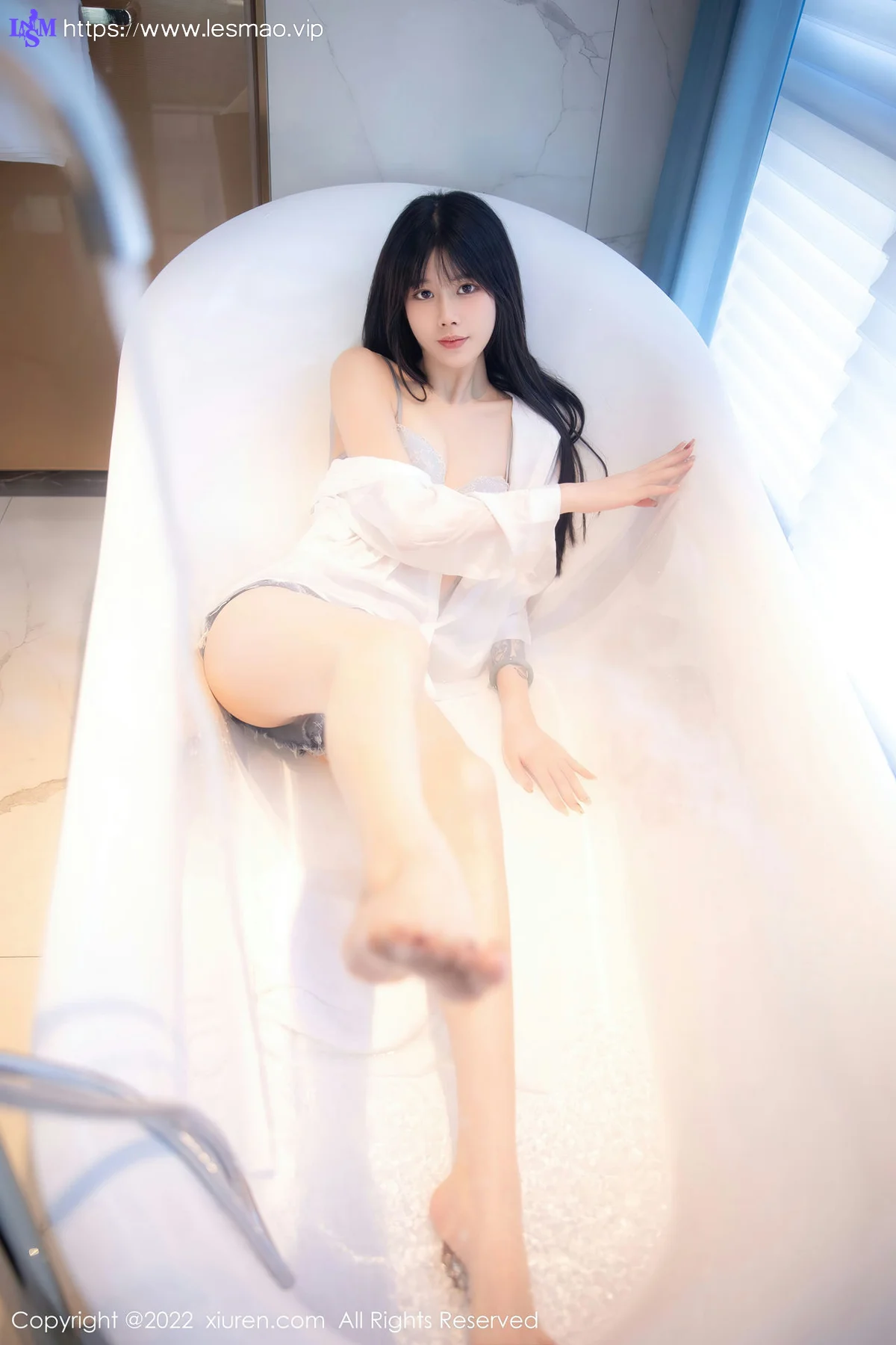 XiuRen 秀人 No.5909 77qiqi 浴缸美腿湿身 - 18