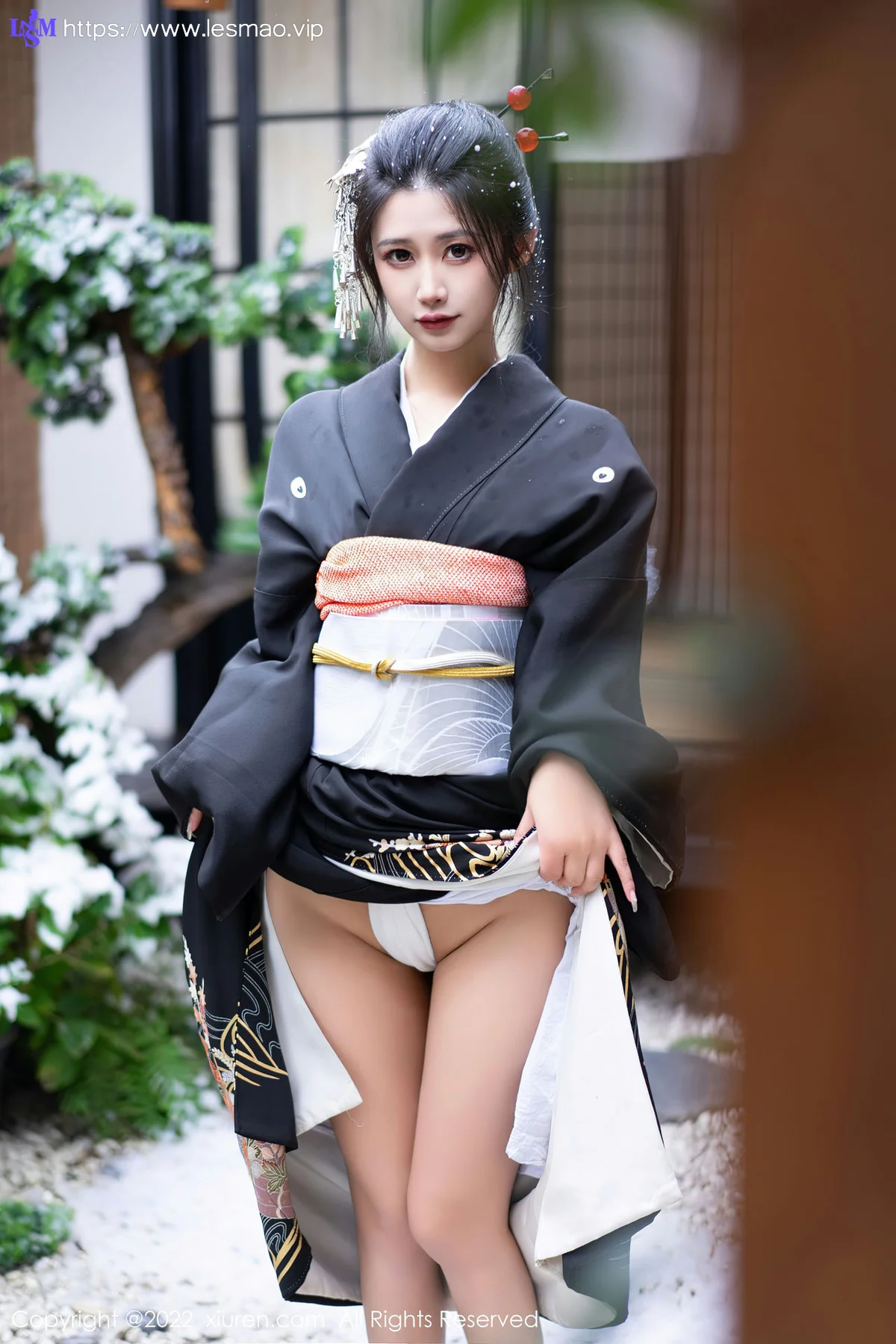 XiuRen 秀人 No.5932 laura阿姣 深色日式和服性感写真 - 19
