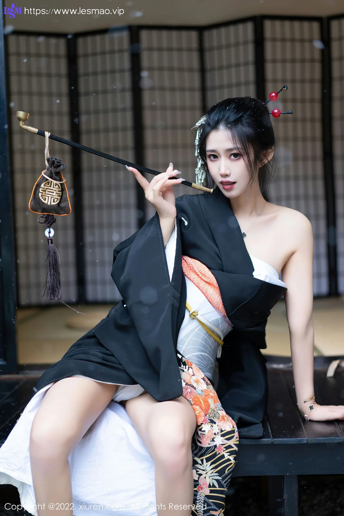 XiuRen 秀人 No.5932 laura阿姣 深色日式和服性感写真 - 24