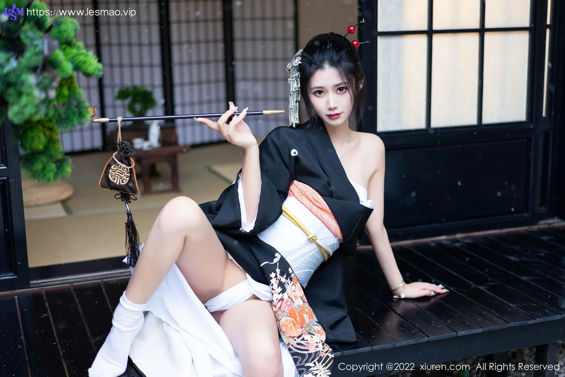 XiuRen 秀人 No.5932 laura阿姣 深色日式和服性感写真 - 25