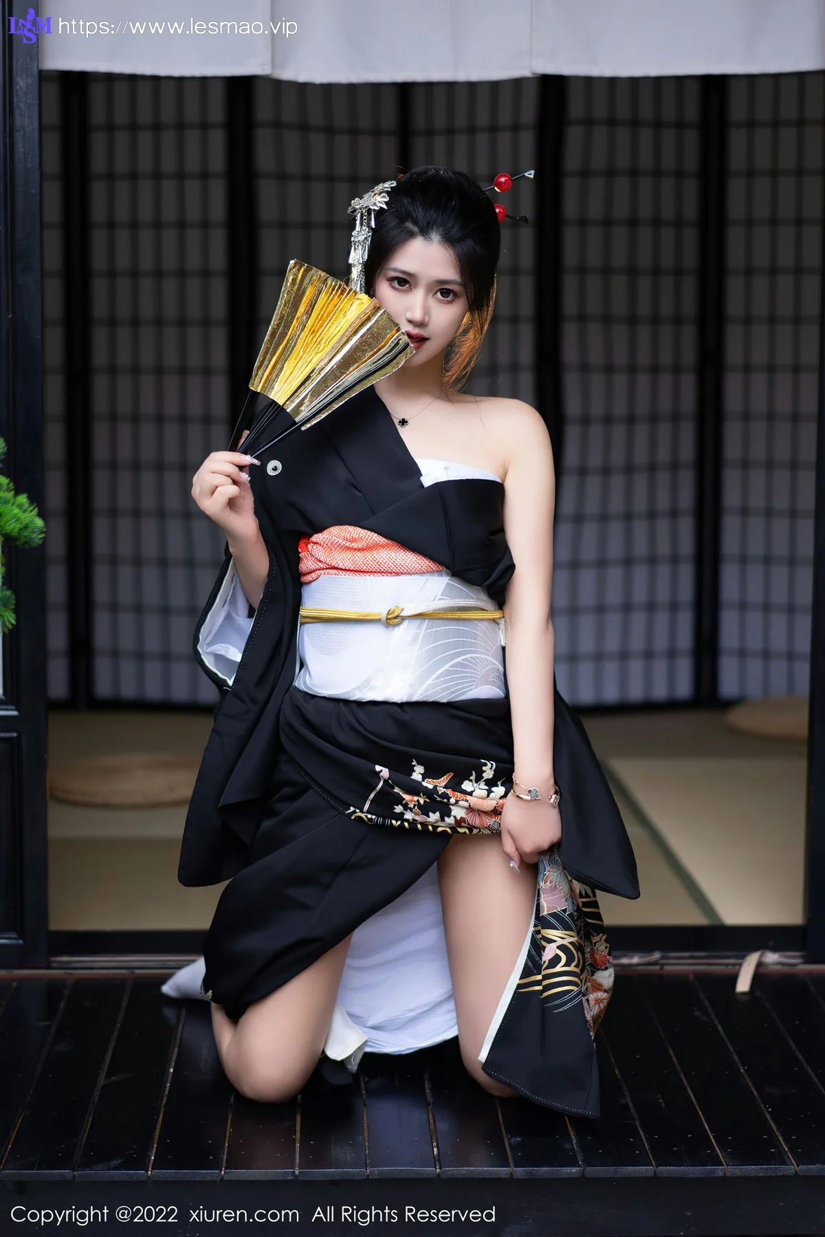 XiuRen 秀人 No.5932 laura阿姣 深色日式和服性感写真 - 30