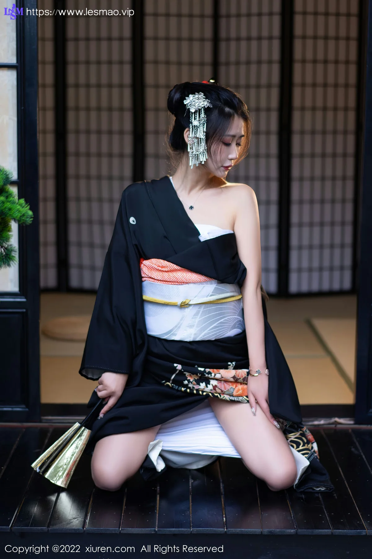 XiuRen 秀人 No.5932 laura阿姣 深色日式和服性感写真 - 31