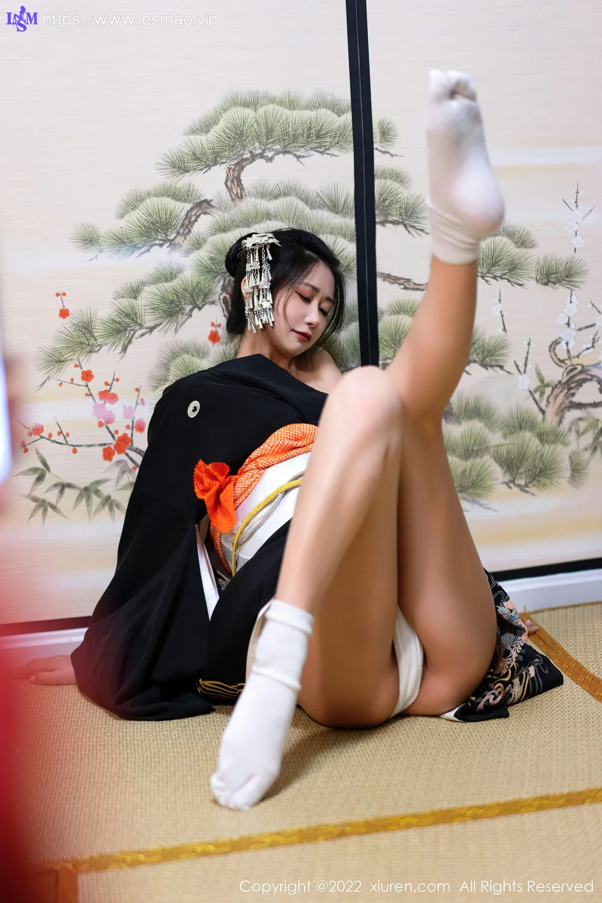 XiuRen 秀人 No.5932 laura阿姣 深色日式和服性感写真 - 40