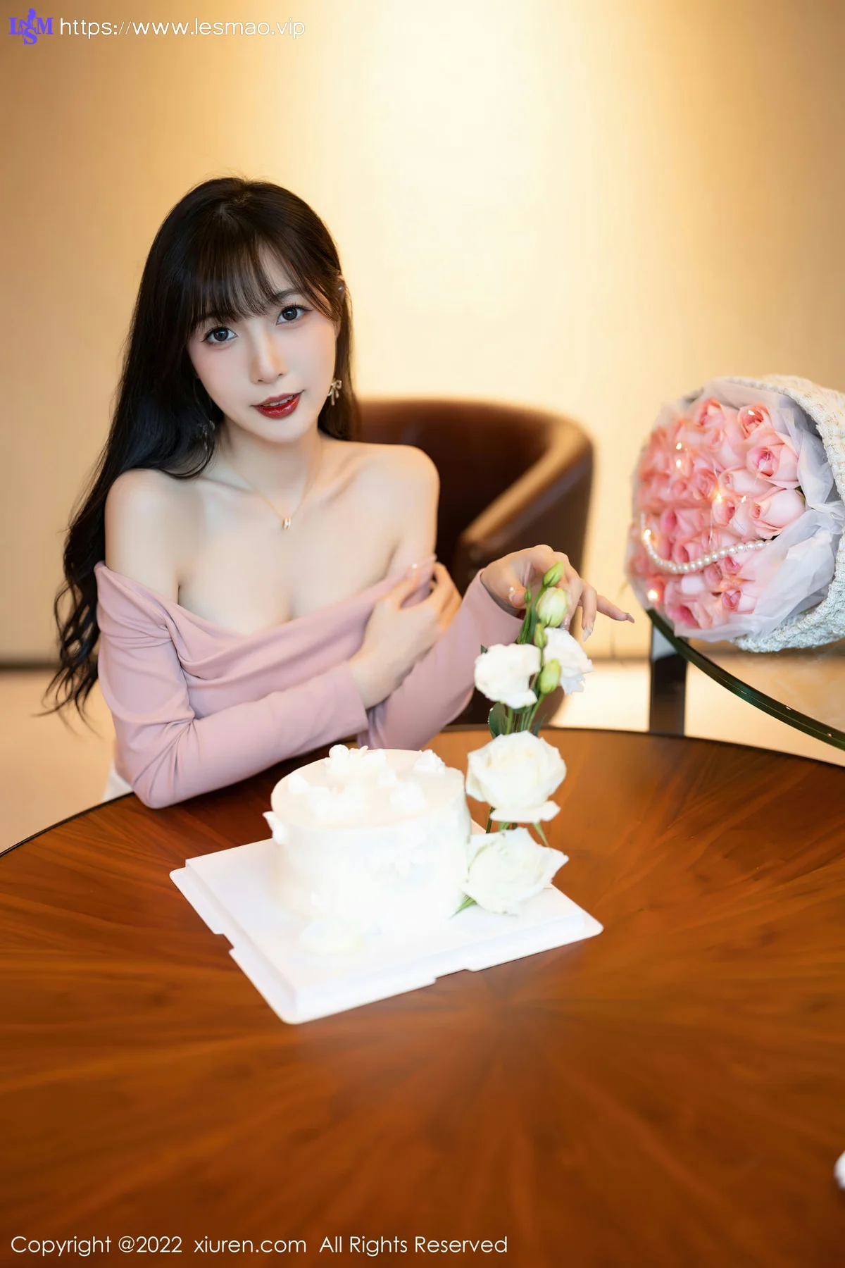 XiuRen 秀人 No.5934 林星阑 粉白色蕾丝内衣性感写真 - 18