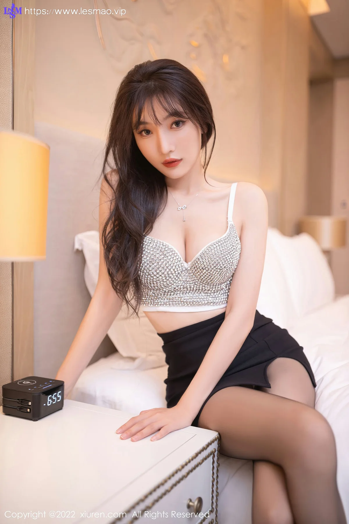 XiuRen 秀人 No.5940 陆萱萱 妖艳动人北京旅拍 - 39