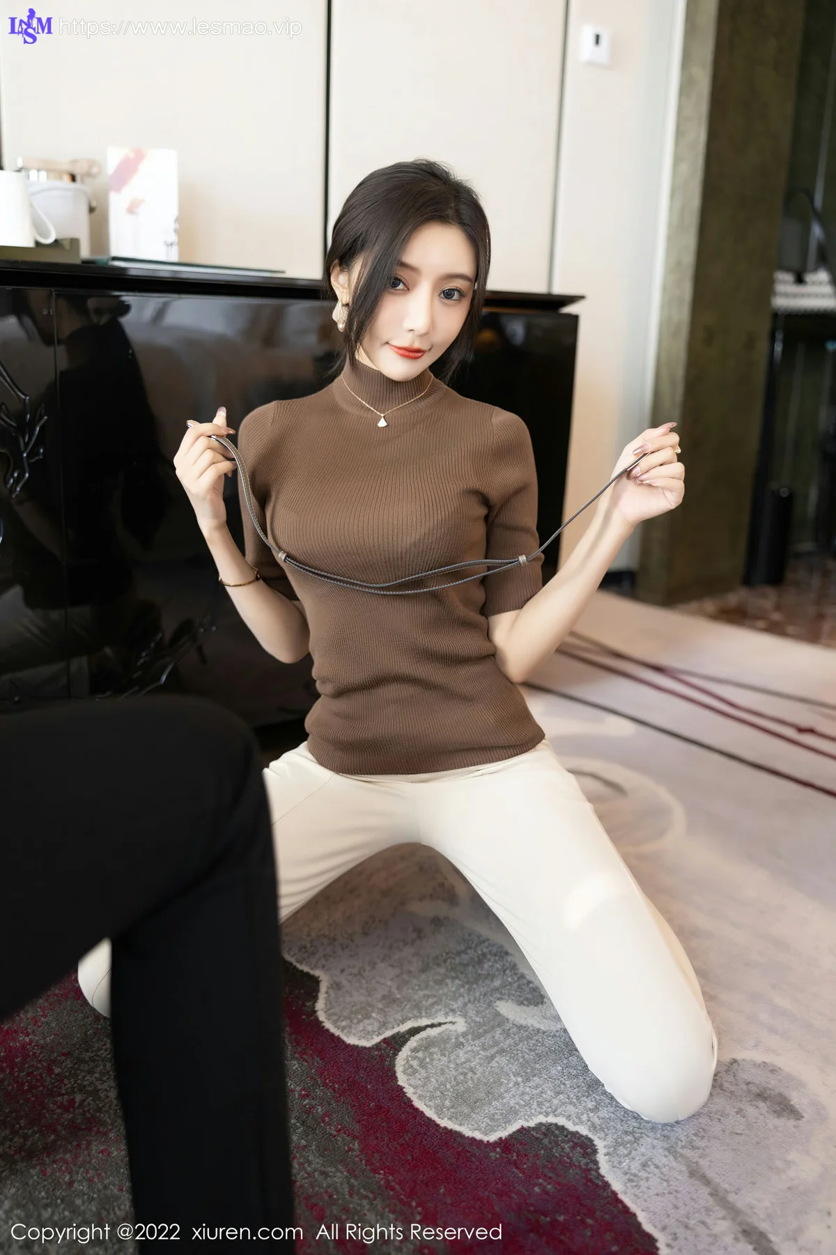 XiuRen 秀人 No.5978 王馨瑶yanni 诱人原色丝袜性感写真 - 34