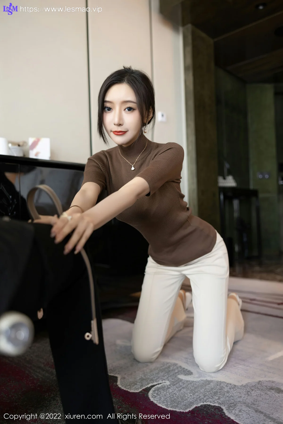 XiuRen 秀人 No.5978 王馨瑶yanni 诱人原色丝袜性感写真 - 35