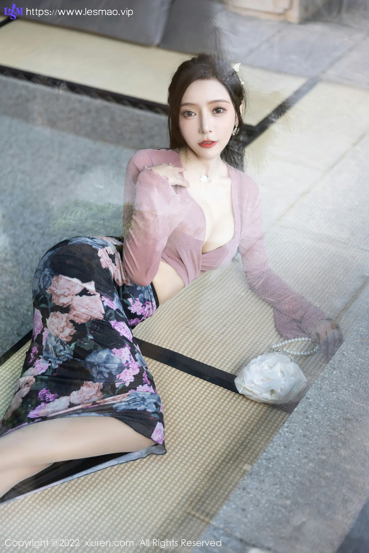 XiuRen 秀人 No.5985 王馨瑶 香肩美腿美女模特 - 11