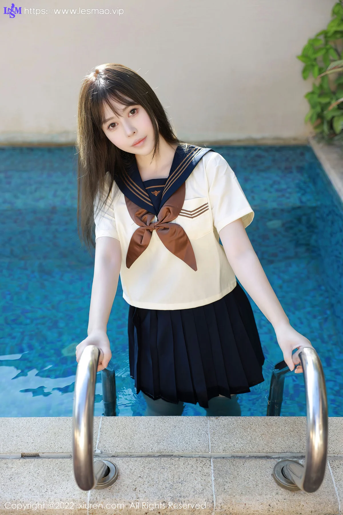 XiuRen 秀人 No.6021 Evelyn艾莉 白色水手服南京旅拍 - 49