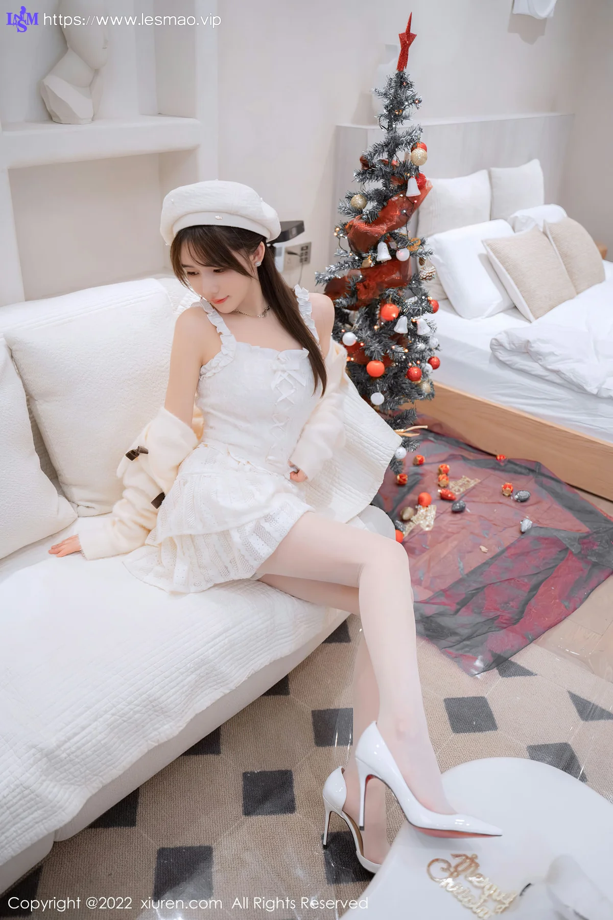 XiuRen 秀人 No.6025 婠婠么 圣诞白丝性感写真 - 20