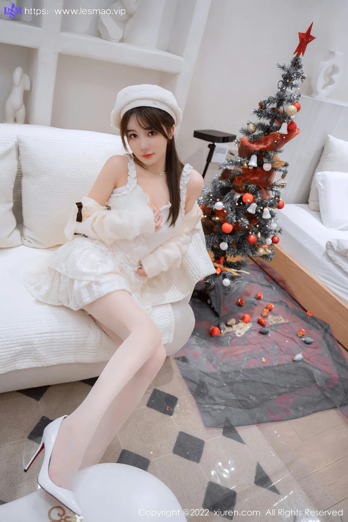 XiuRen 秀人 No.6025 婠婠么 圣诞白丝性感写真 - 22