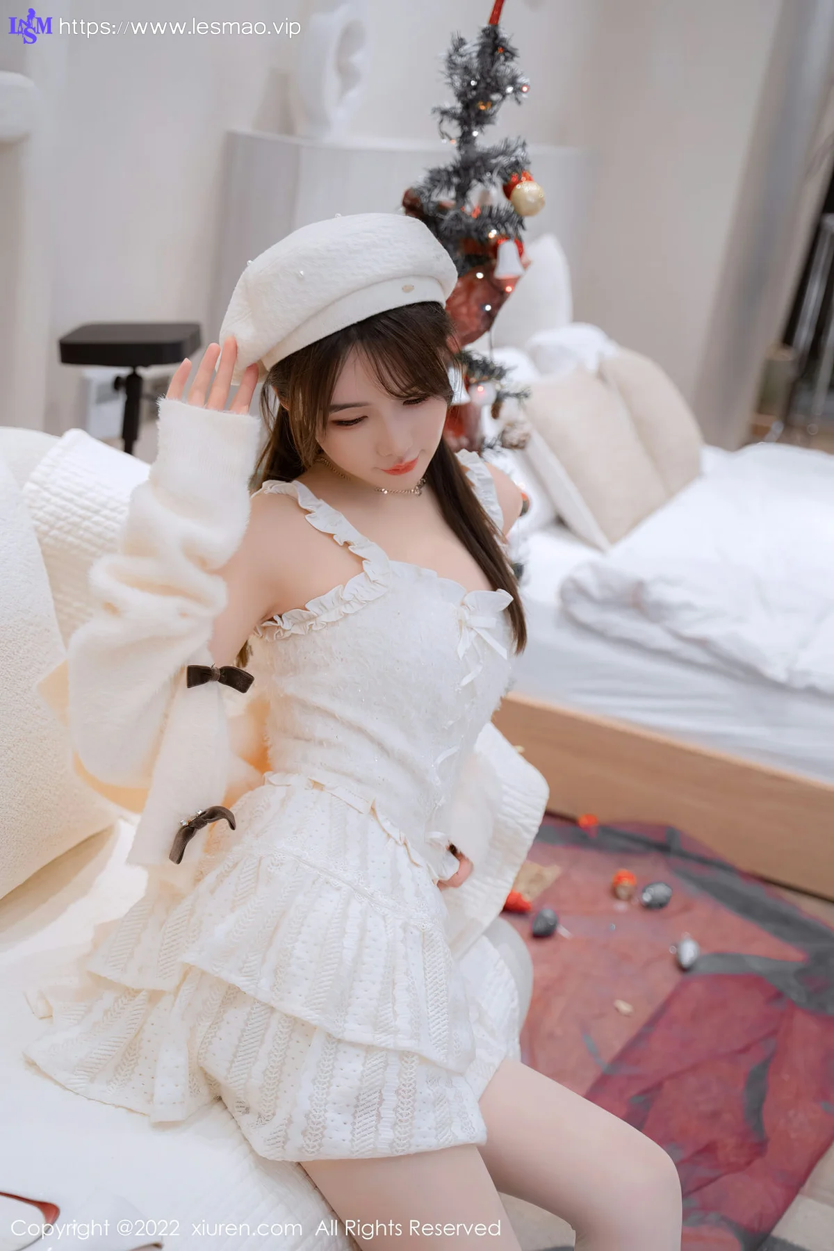 XiuRen 秀人 No.6025 婠婠么 圣诞白丝性感写真 - 24