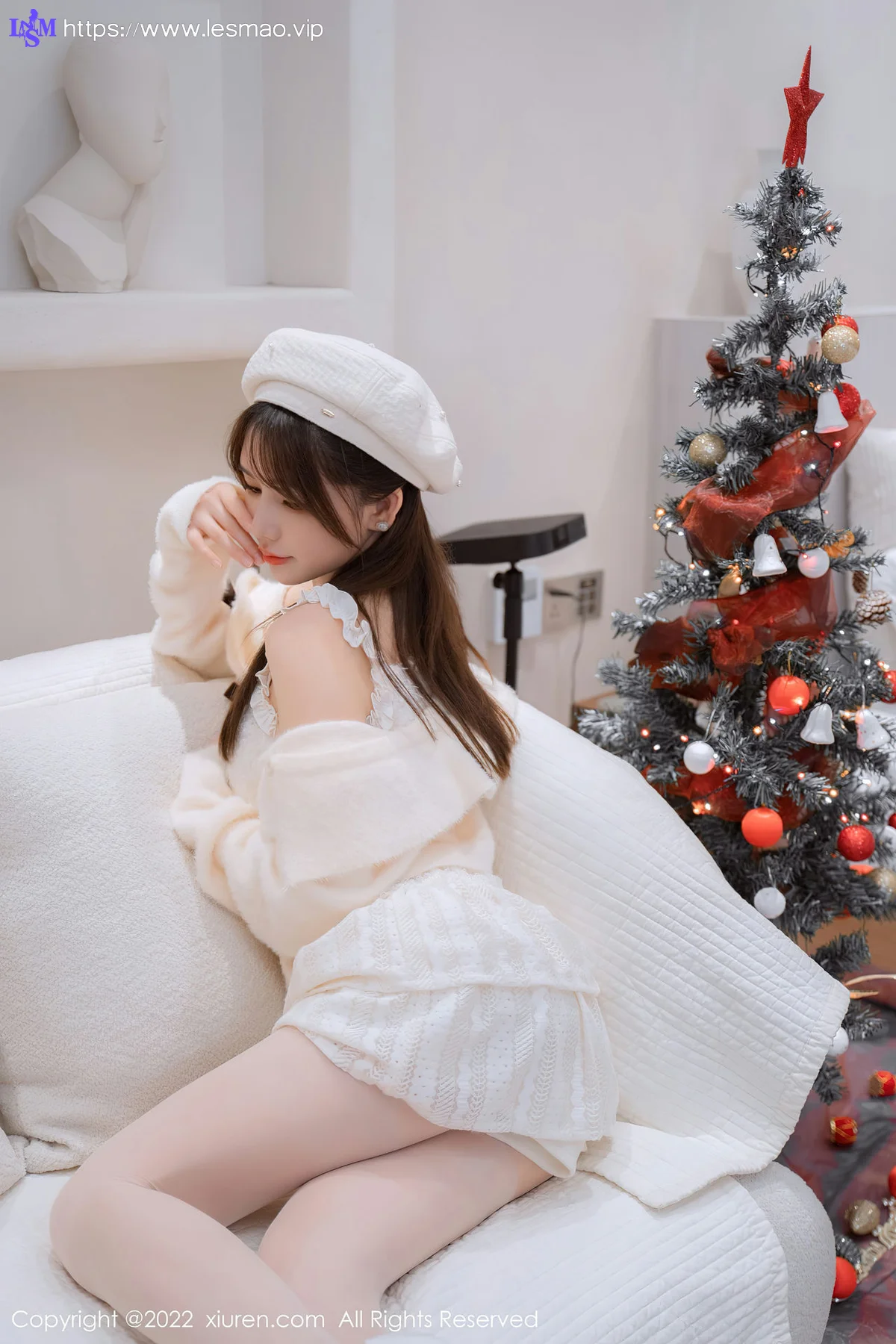 XiuRen 秀人 No.6025 婠婠么 圣诞白丝性感写真 - 32