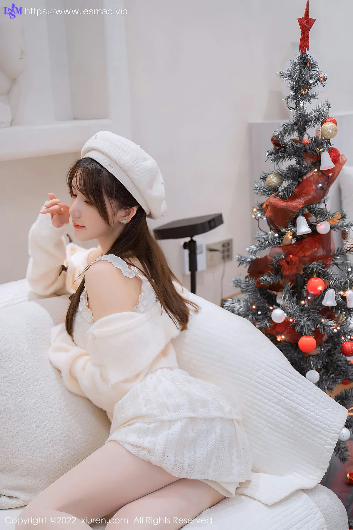 XiuRen 秀人 No.6025 婠婠么 圣诞白丝性感写真 - 33