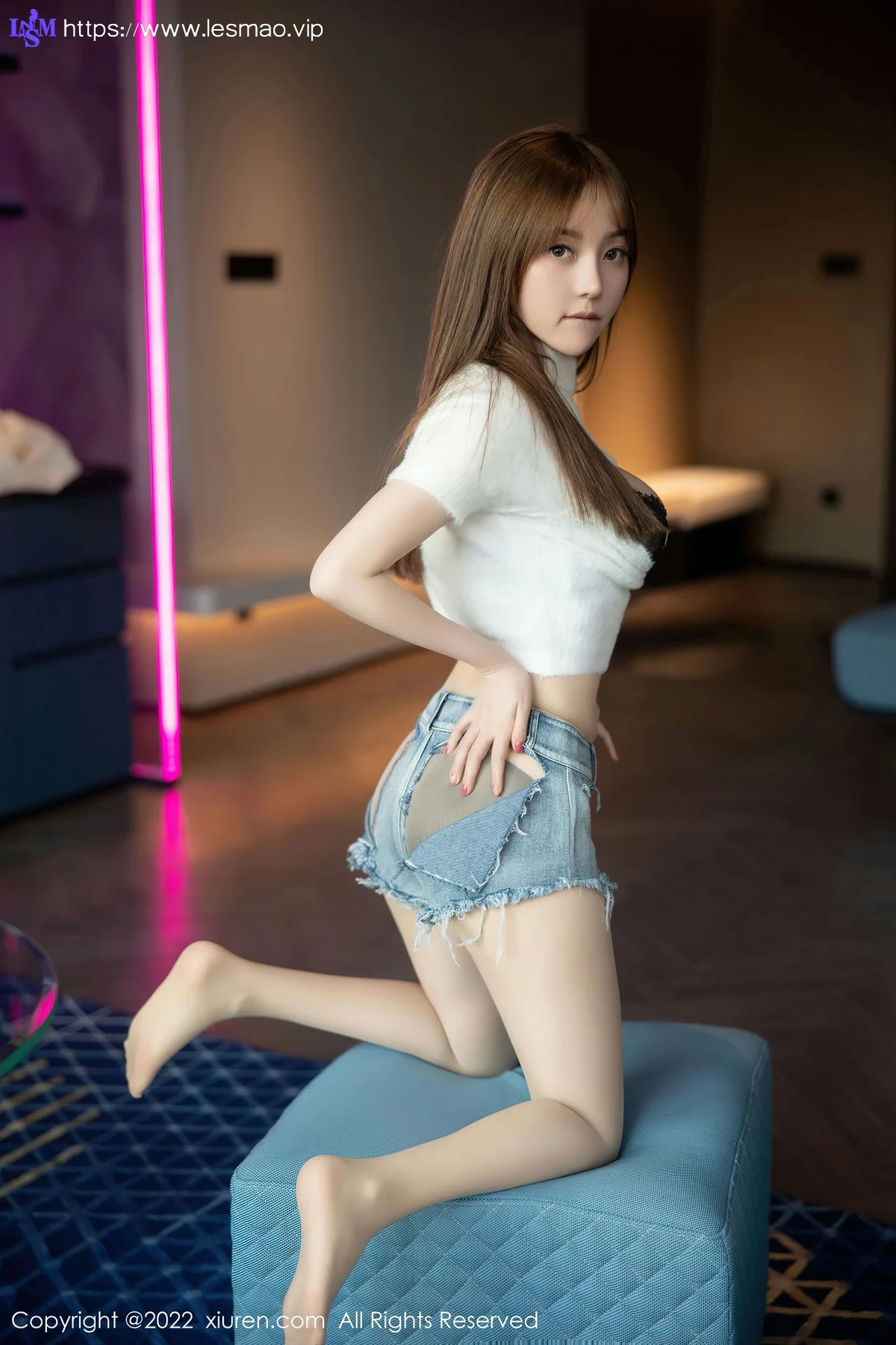 XiuRen 秀人 No.6035 豆瓣酱 诱惑少女萝莉 - 32