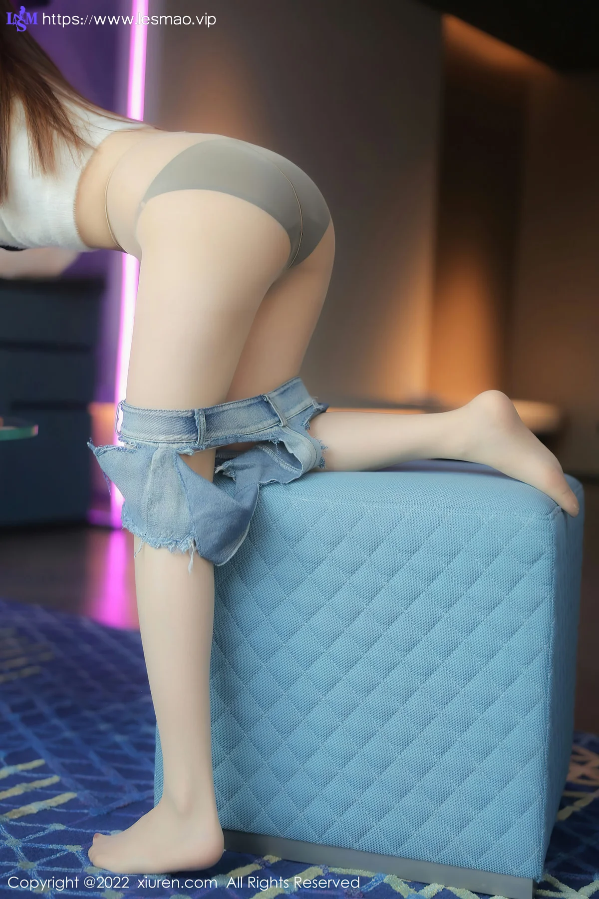 XiuRen 秀人 No.6035 豆瓣酱 诱惑少女萝莉 - 39