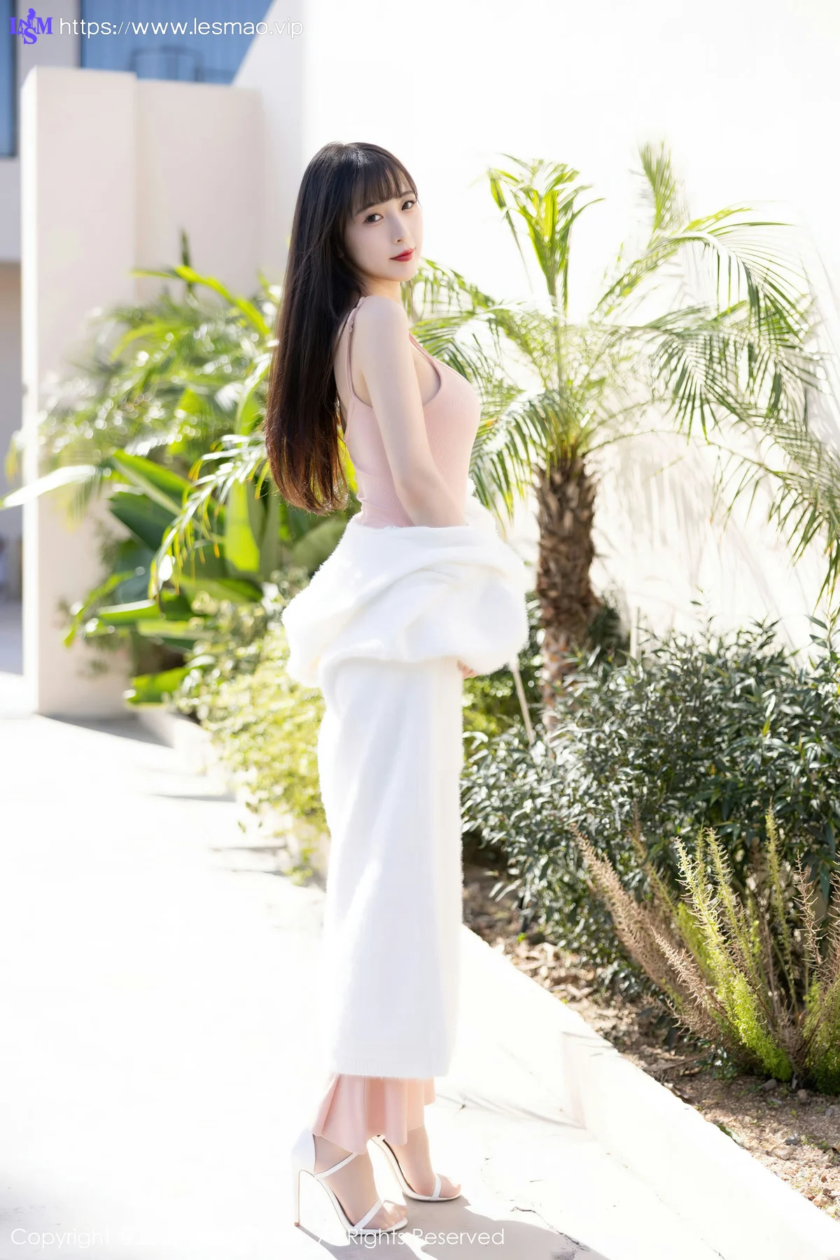 XiuRen 秀人 No.6052 林星阑 清纯甜美性感写真 - 16
