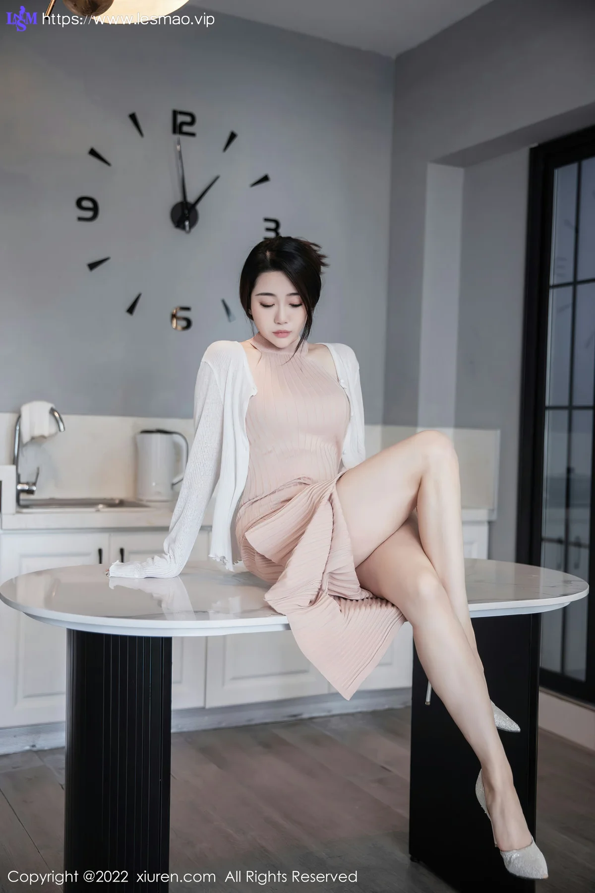 XiuRen 秀人 No.6066 严利娅Yuliya 粉色连衣长裙性感写真 - 18