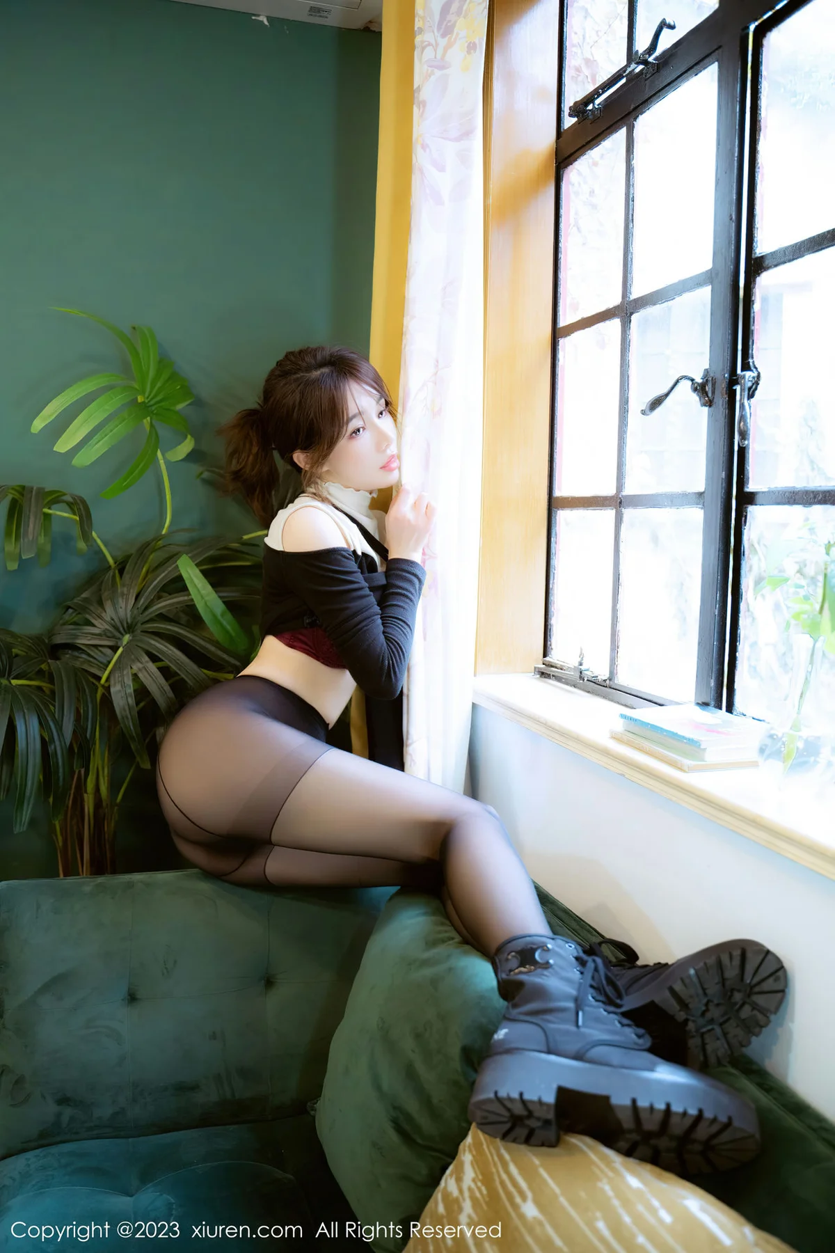 XiuRen 秀人 No.6080 婠婠么 上衣皮短裙写真 - 37