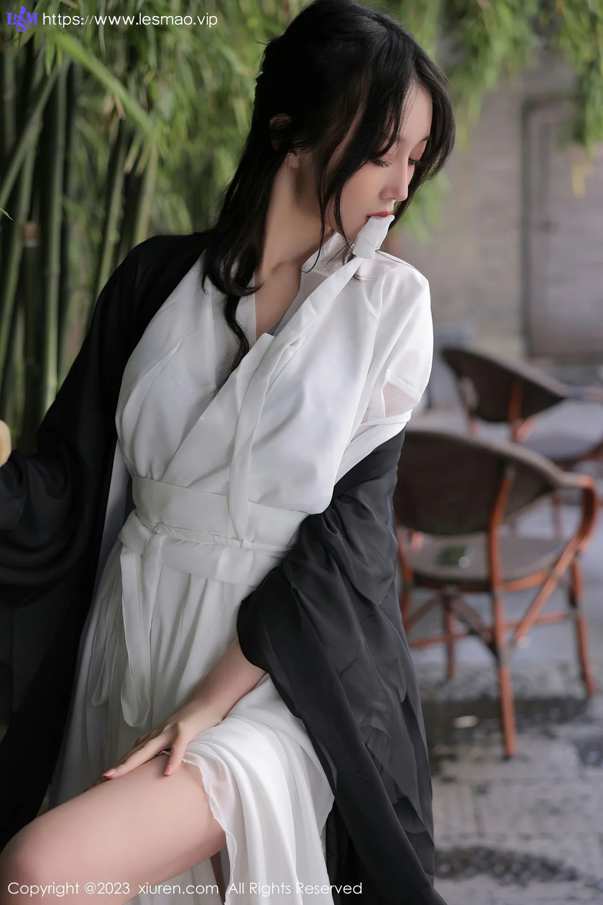 XiuRen 秀人 No.6094 玥儿玥er 白色古装服饰十月海南旅拍 - 20