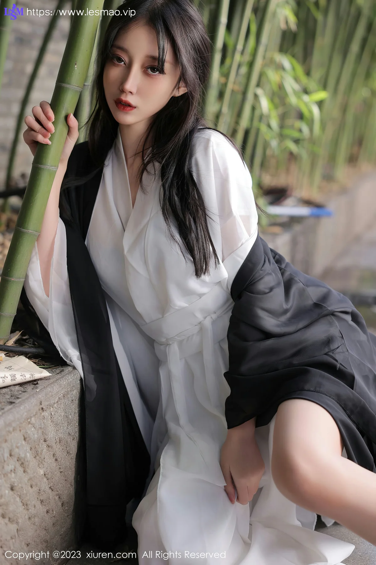 XiuRen 秀人 No.6094 玥儿玥er 白色古装服饰十月海南旅拍 - 24