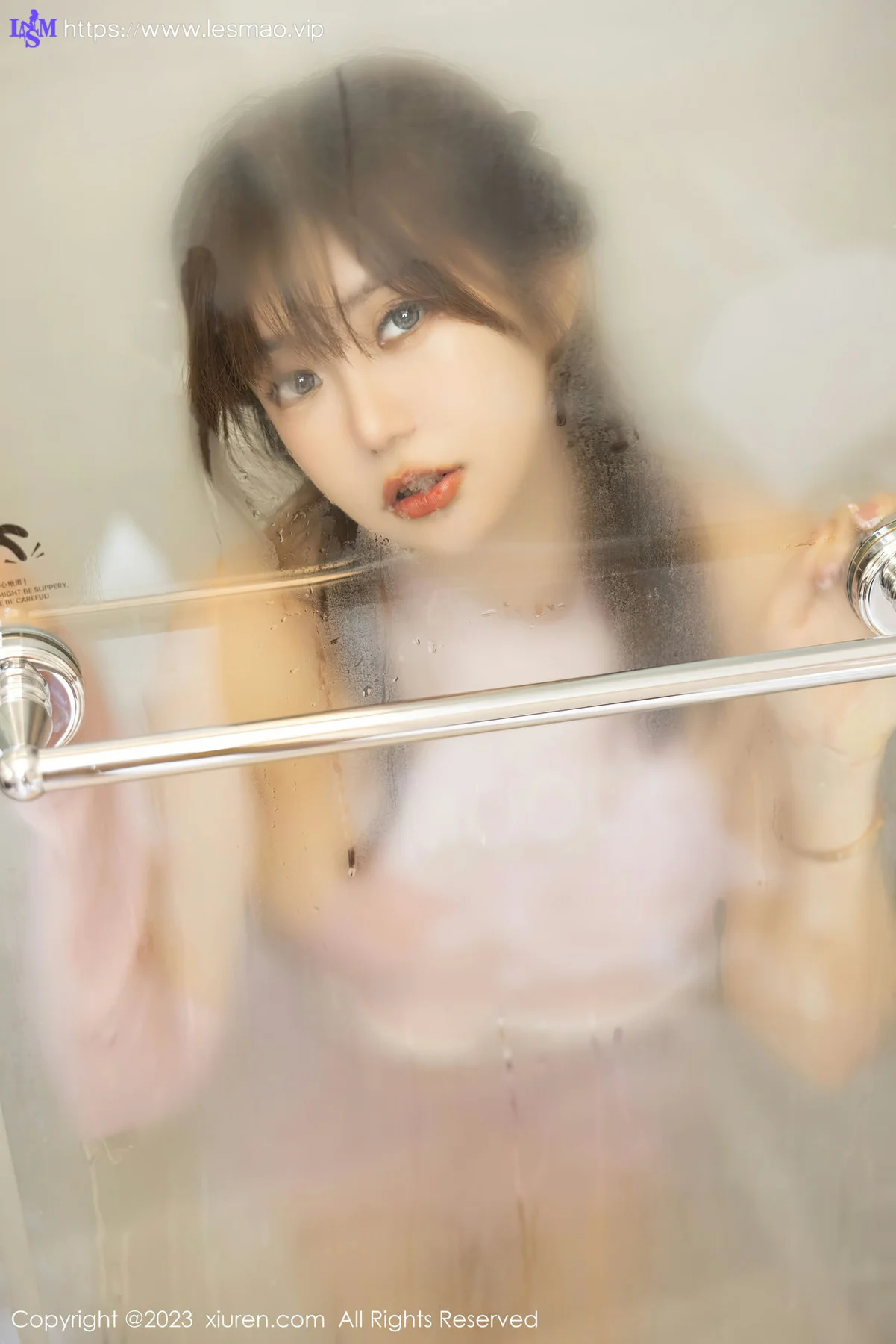 XiuRen 秀人 No.6097 绮里嘉ula 浴室场景拍摄性感写真 - 55