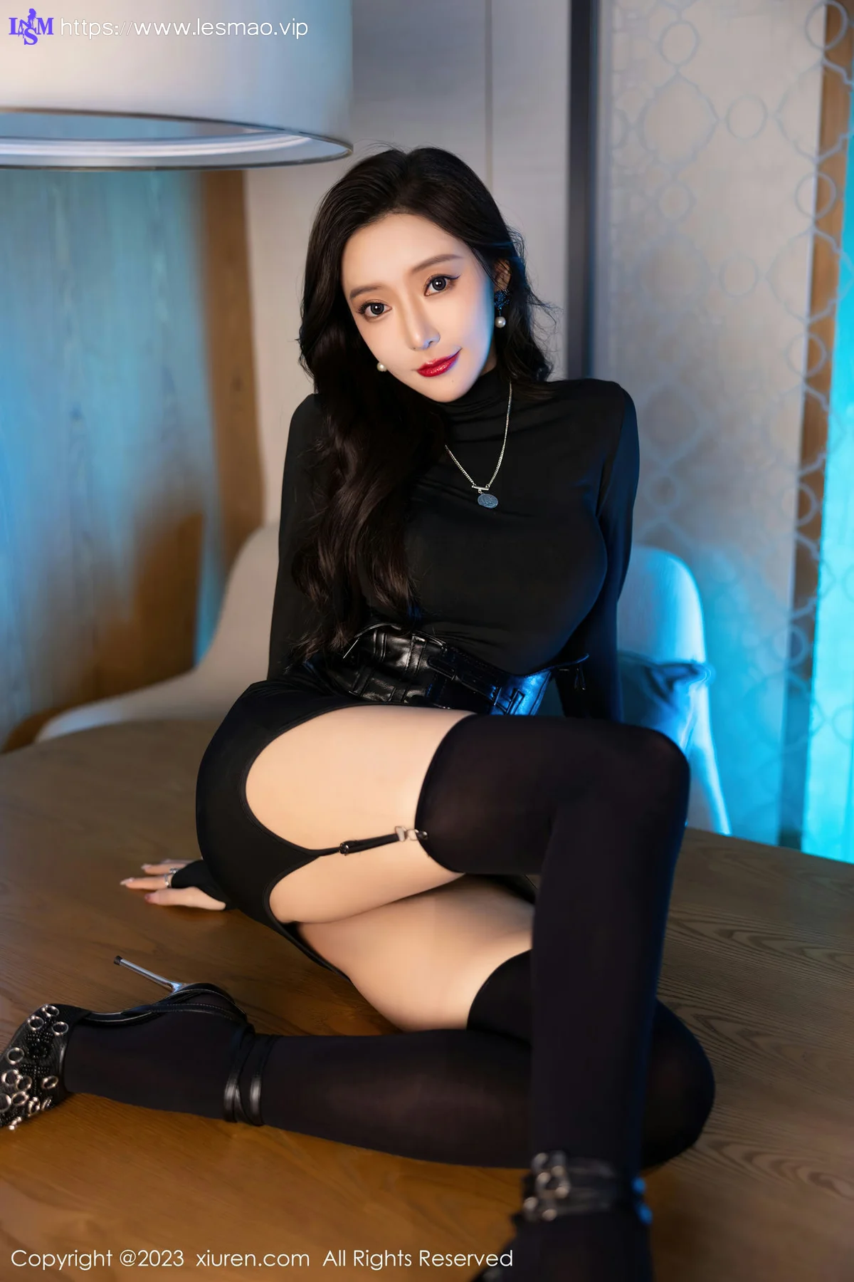 XiuRen 秀人 No.6099 王馨瑶yanni 暗红色蕾丝内衣性感写真 - 22