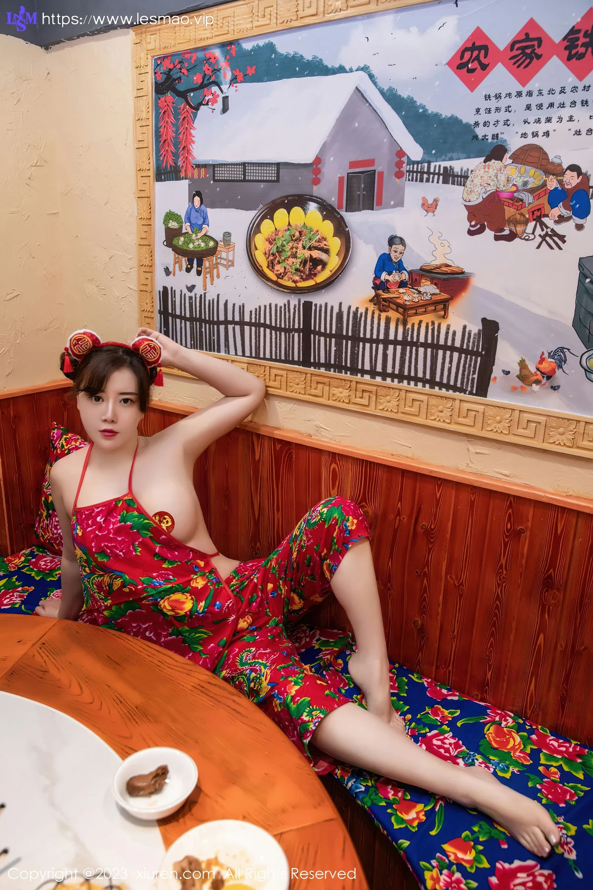 XiuRen 秀人 No.6121 王婉悠Queen 东北大花布布兜写真 - 23