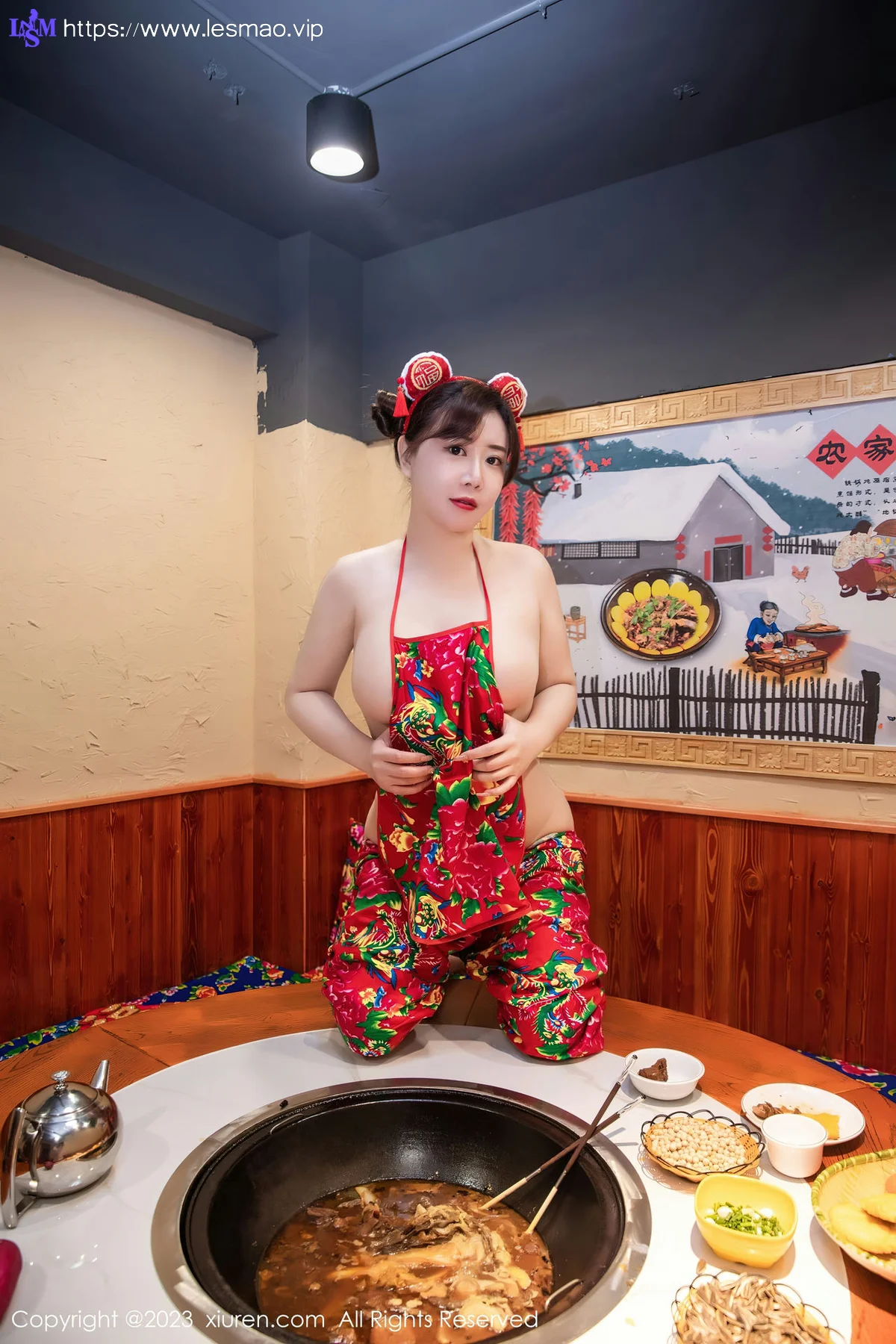 XiuRen 秀人 No.6121 王婉悠Queen 东北大花布布兜写真 - 28