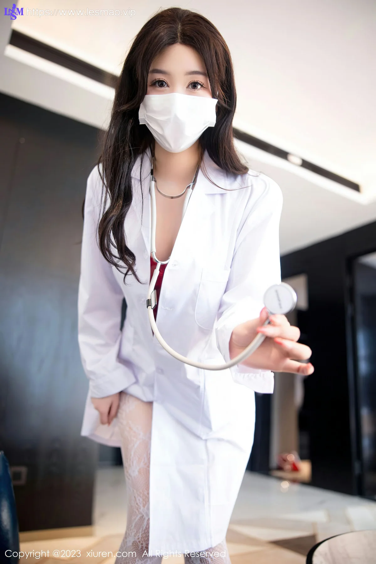 XiuRen 秀人 No.6130 江真真 白色护士服性感写真 - 11
