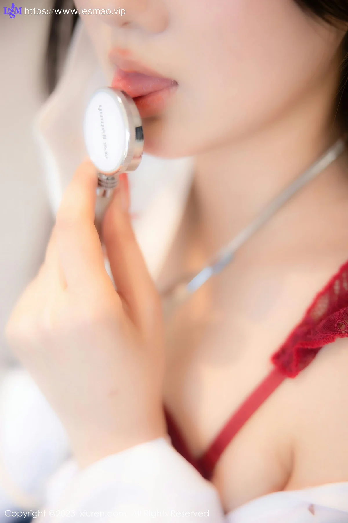 XiuRen 秀人 No.6130 江真真 白色护士服性感写真 - 20