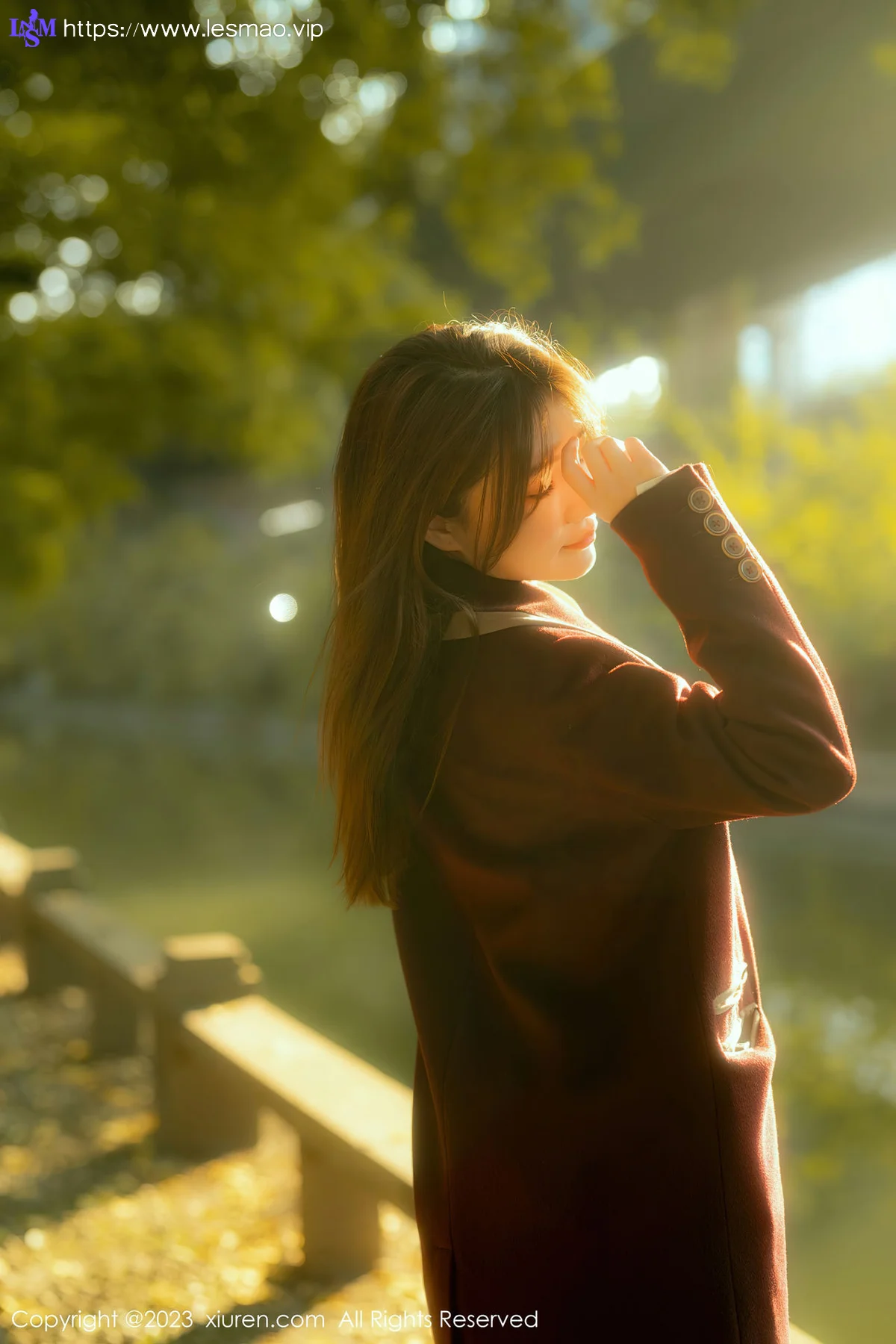 XiuRen 秀人 No.6137 婠婠么 白T黑色短裙 性感写真 - 14